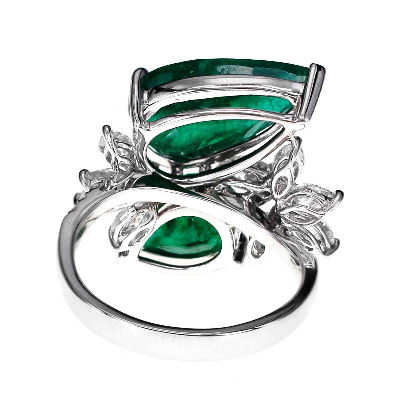 Art Nouveau 18 Karat 6.67 Carat Soothing Green Emerald and 1.35 Carat Diamond Ring