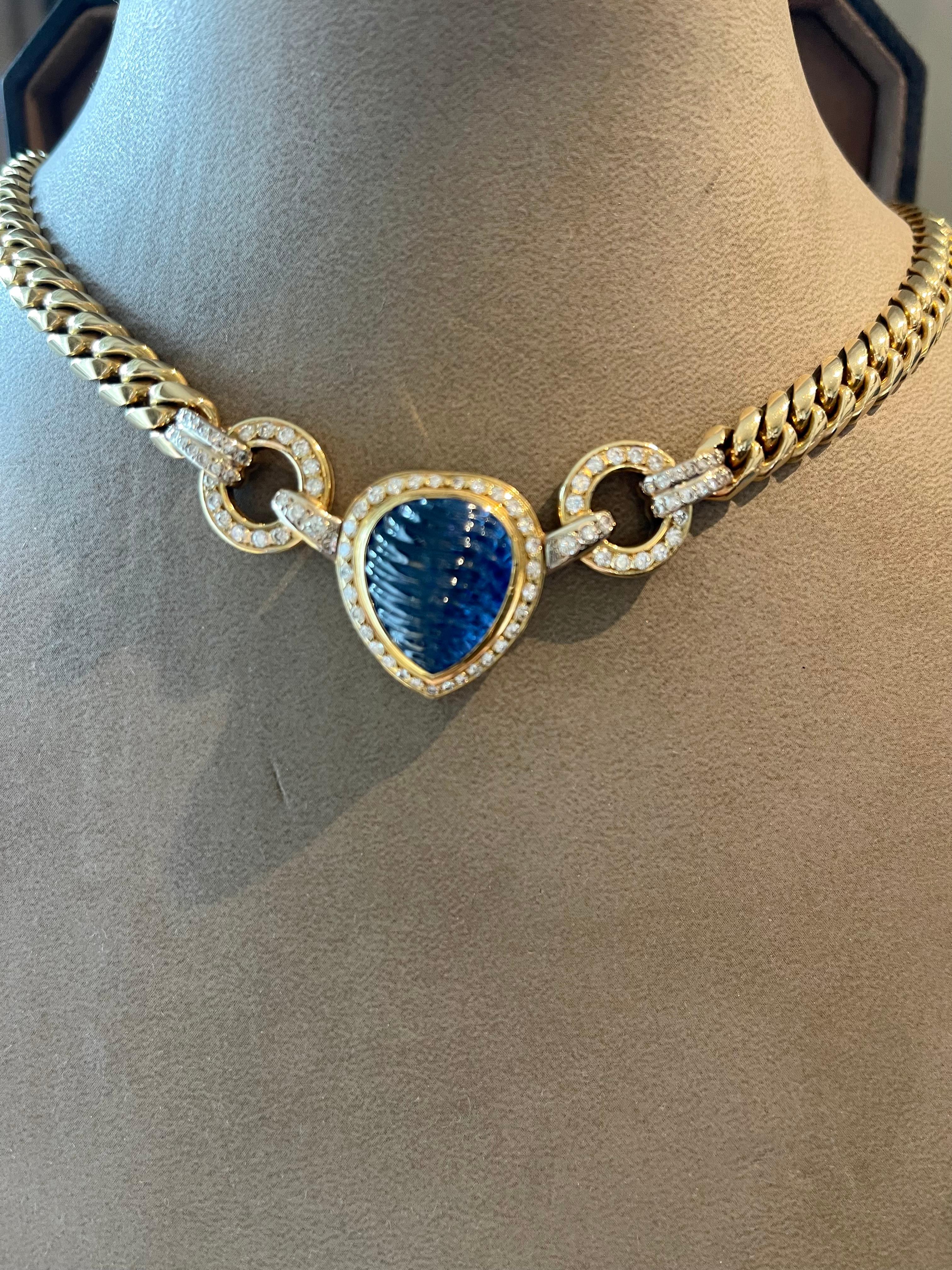 18 K Cuban link necklace carved blue Sapphire Diamond For Sale 1