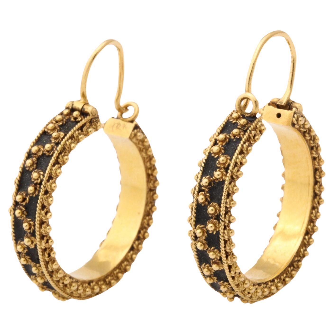 18 k Gold Articulated  Hoop Earrings With Bead Work For Sale
