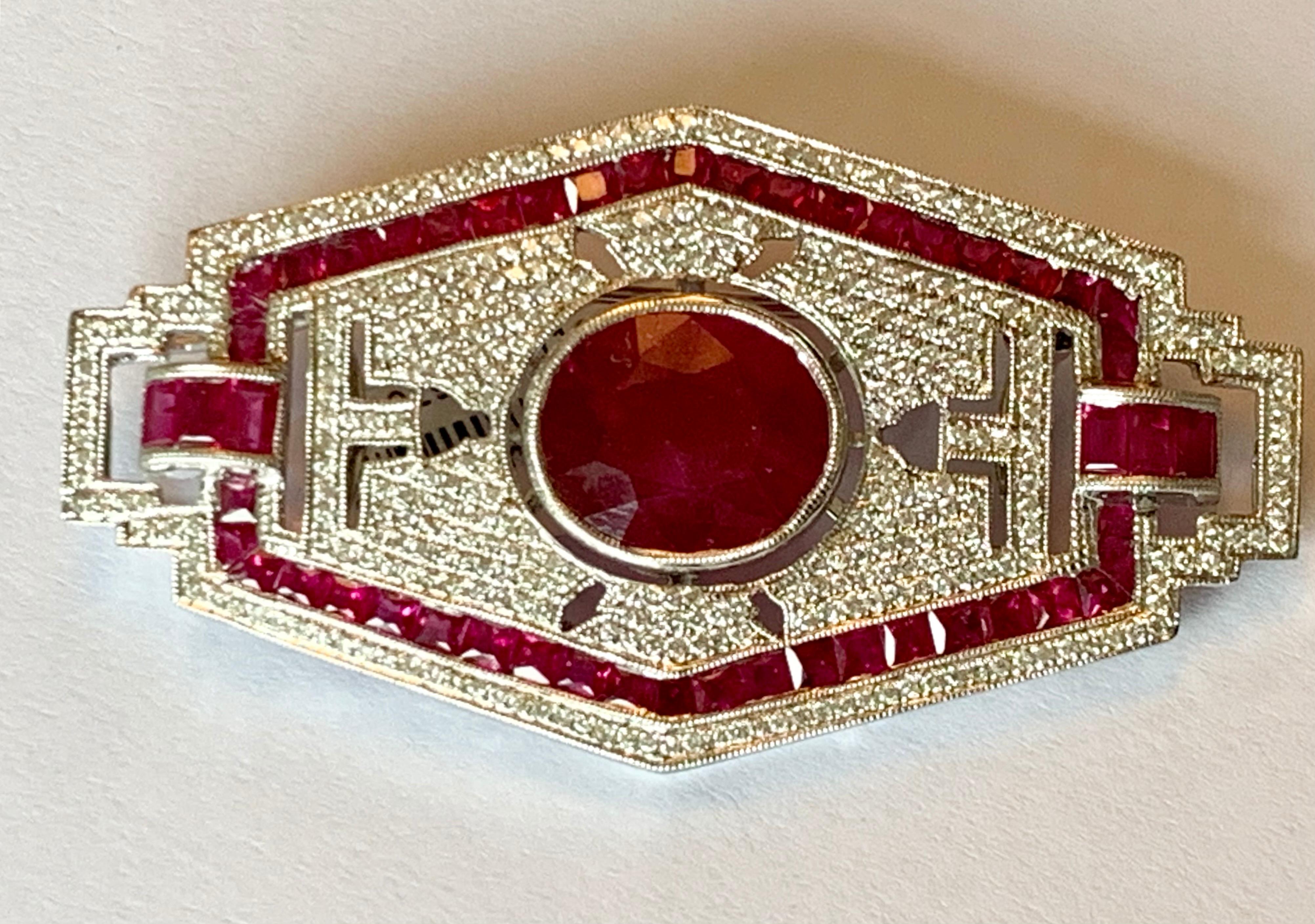 18 K Gold Filigree and Milgrain Art Deco Style Ruby Diamonds Brooch/Pendant For Sale 5