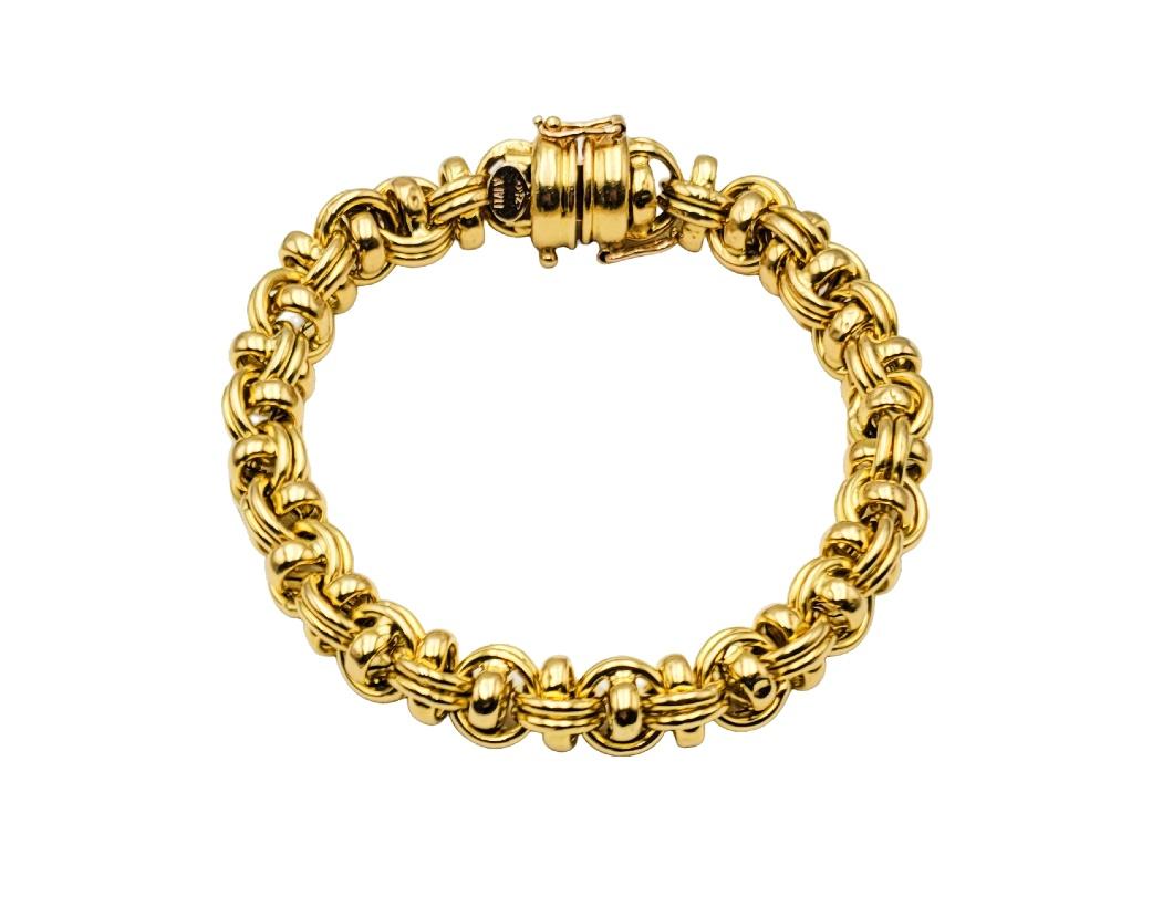 Modern 18 K Gold Italian Round Barrel Link Bracelet For Sale