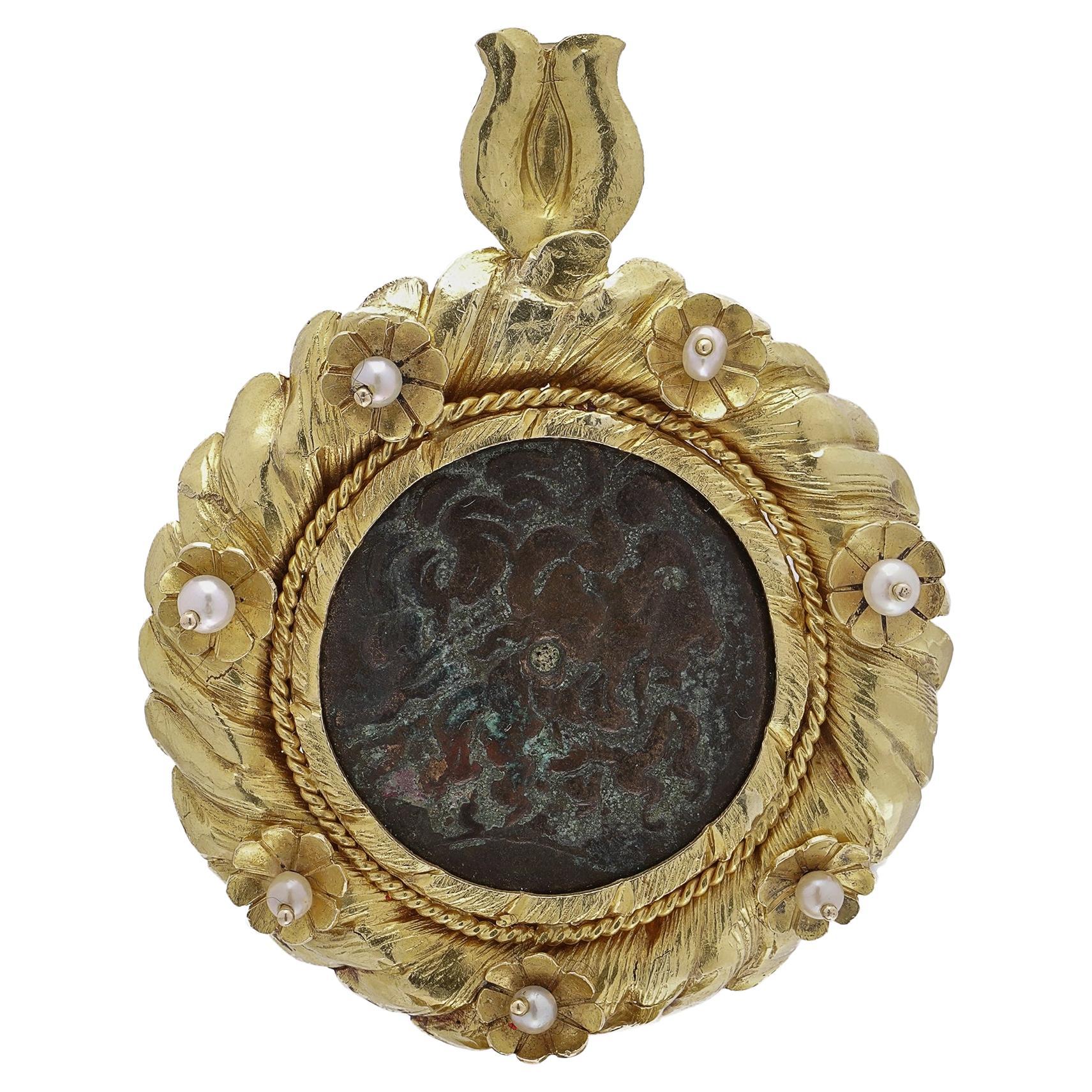 18 K Gold Pendant Featuring Ptolemaic Bronze Eagle-Thunderbolt Coin For Sale