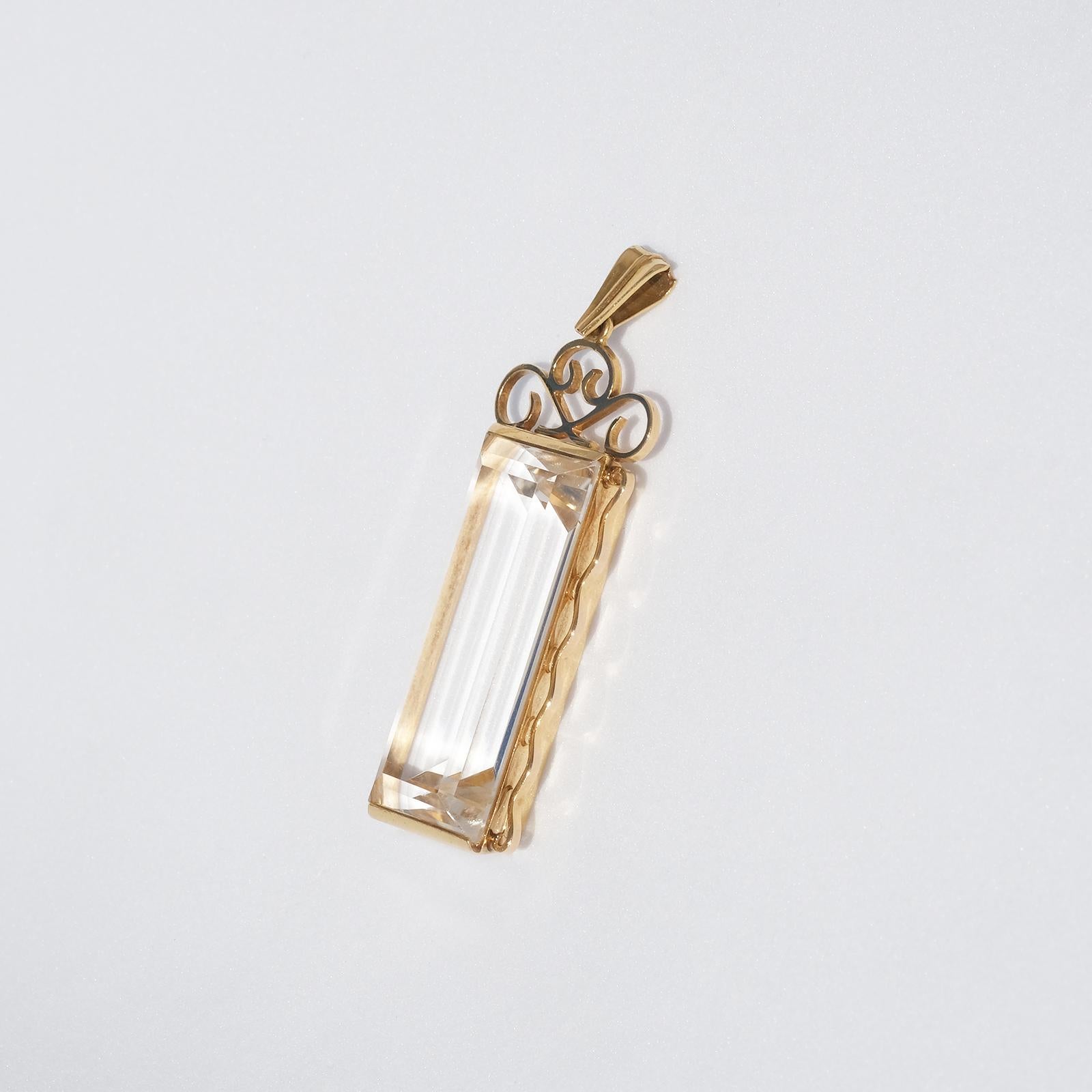 Square Cut 18 K Gold Pendant with Rock Crystal, Made 1944 in Stockholm, Sweden For Sale