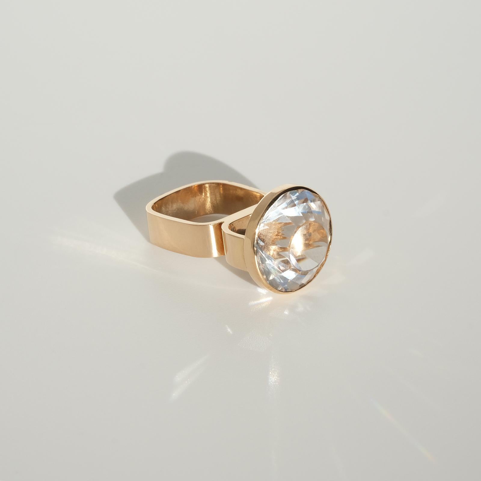 18 K Gold Ring Made 1971 In Good Condition In Stockholm, SE