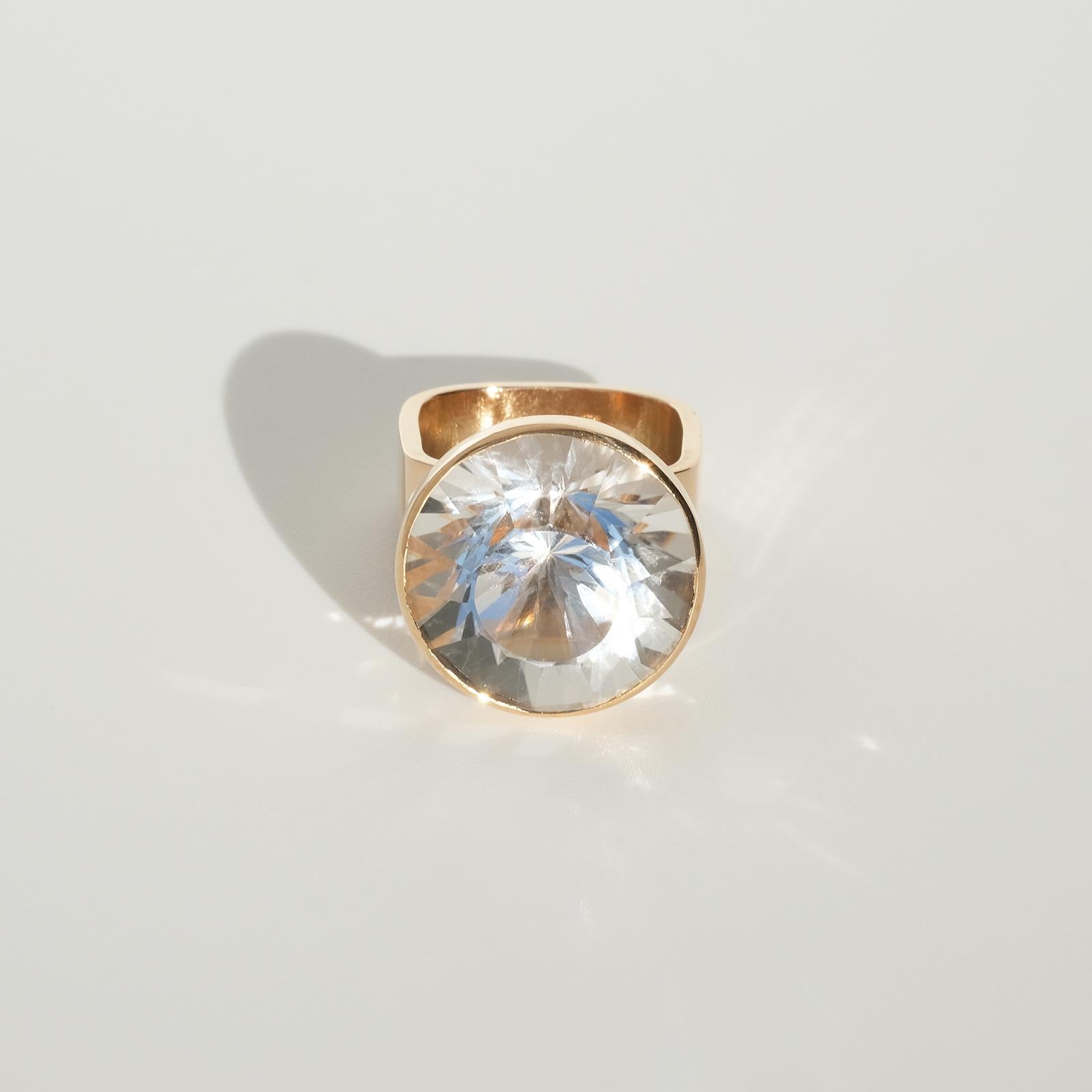 Women's 18 K Gold Ring Made 1971