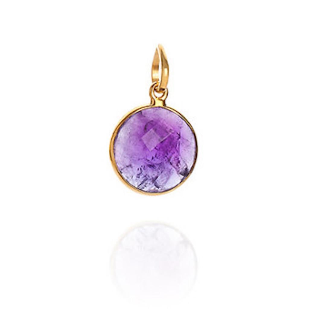 A rose cut amethyst  18-karat gold crown chakra pendant necklace, an easy-to-wear everyday simple pendant from Elizabeth Raine's Chakra Gemstone Collection, modelled by Dua Lipa. 

+ Amethyst is the healing stone for the Crown Chakra associated with