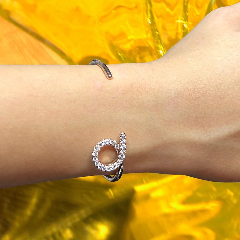 18 Karat Rose Gold 0.94 Carat Diamond Arm Cuff For Sale at 1stDibs