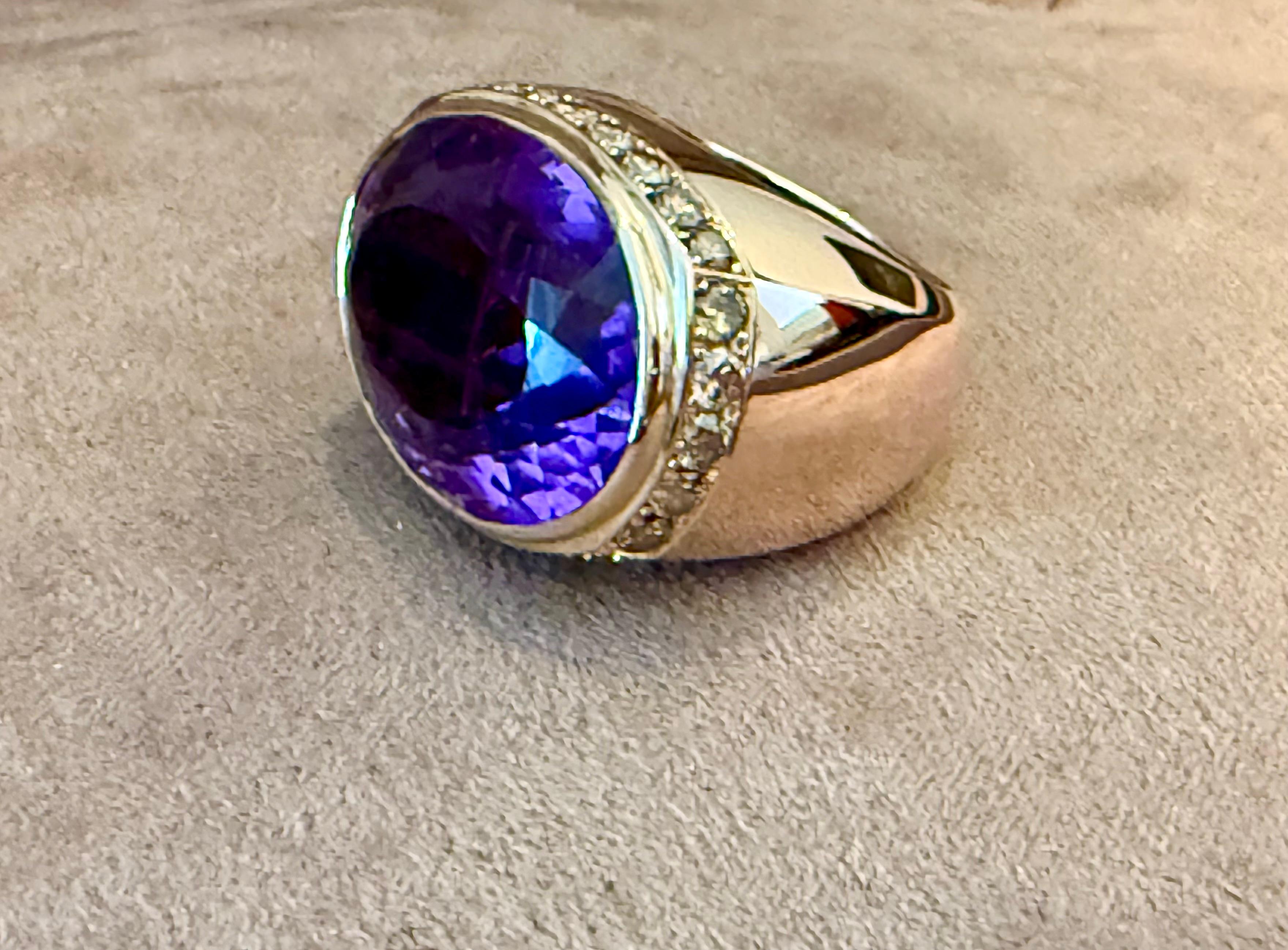 Anillo de oro rosa de 18 K con amatista y diamante champán Contemporáneo en venta