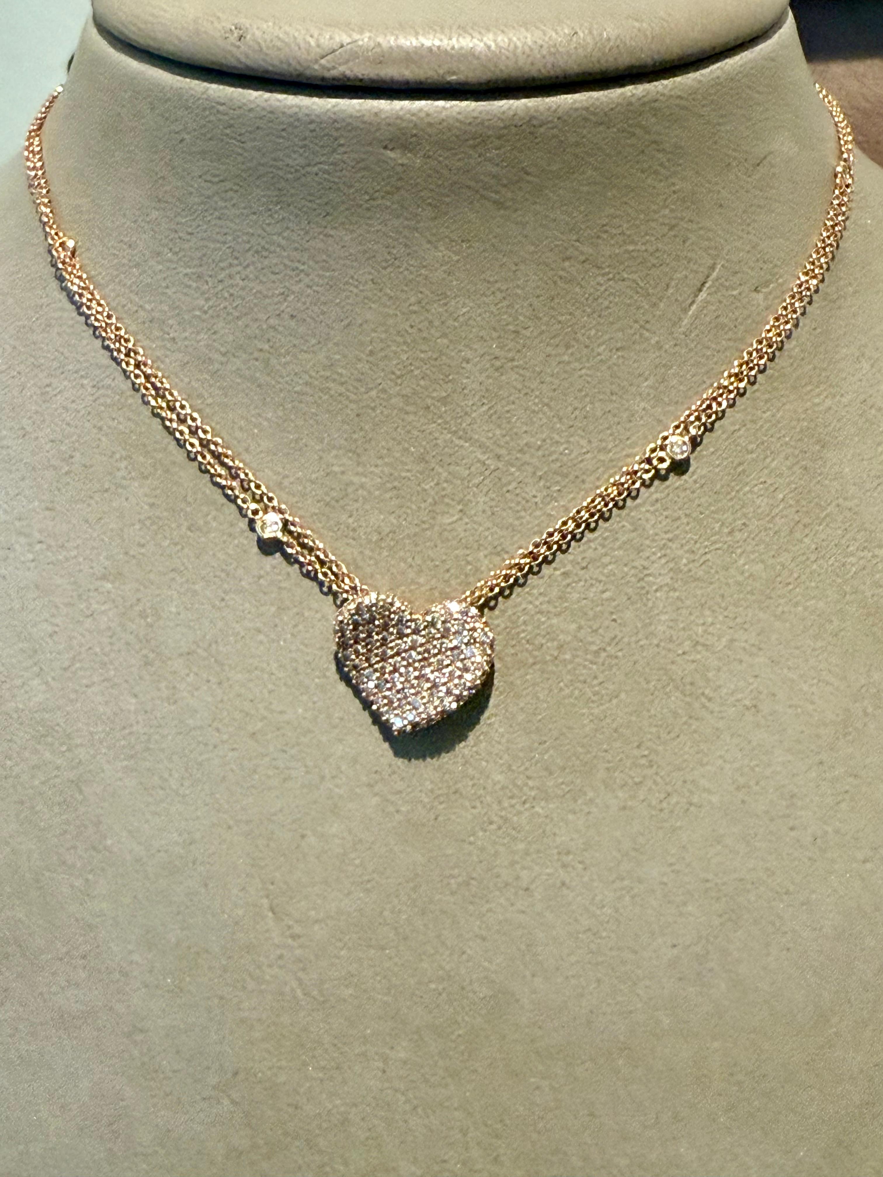 Cadena de Oro rosa de 18 K Colgante Corazón Diamante marrón en venta 2