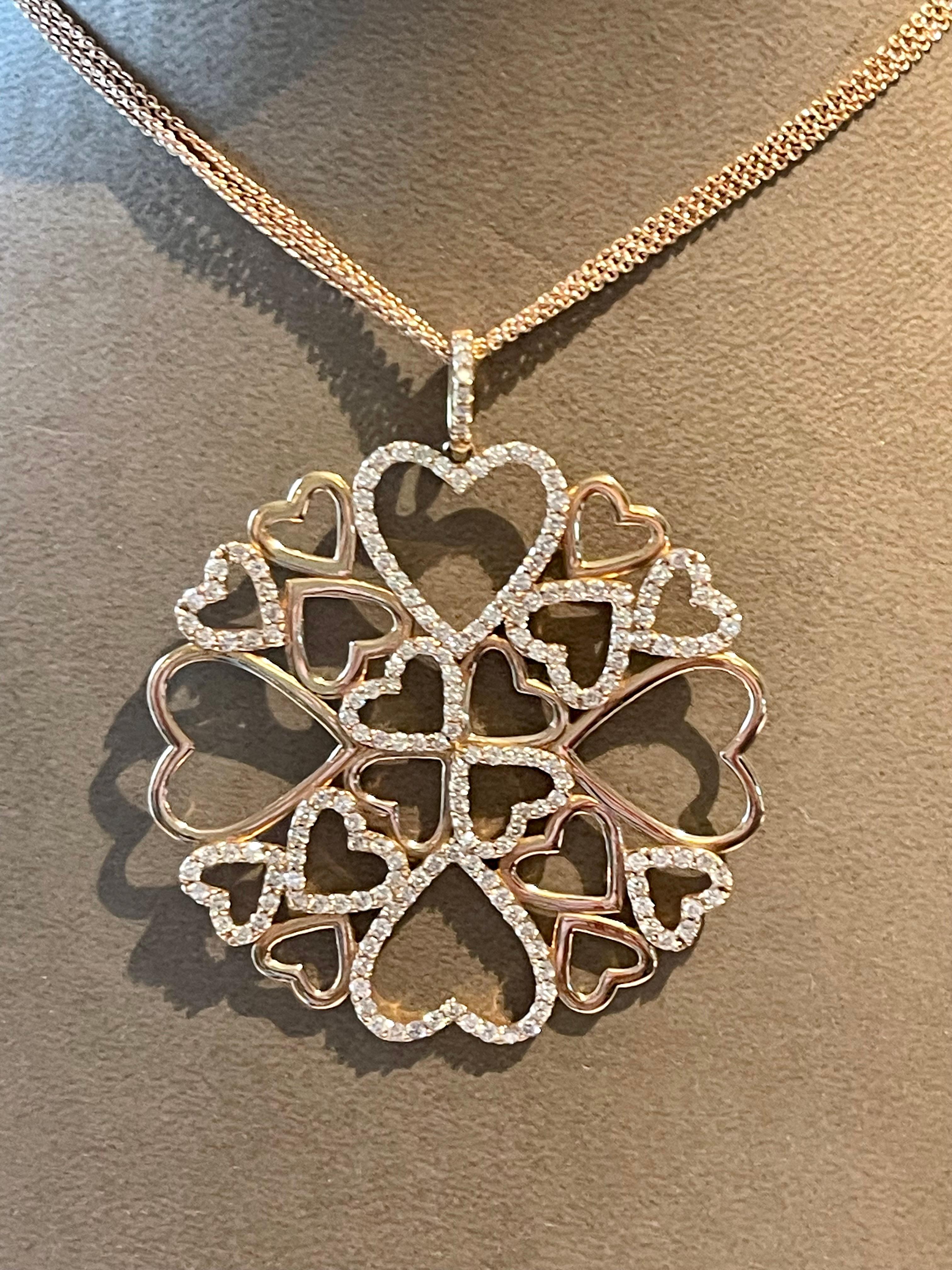 18 K rose Gold Chain with Pendant Heart Diamonds In Excellent Condition For Sale In Zurich, Zollstrasse