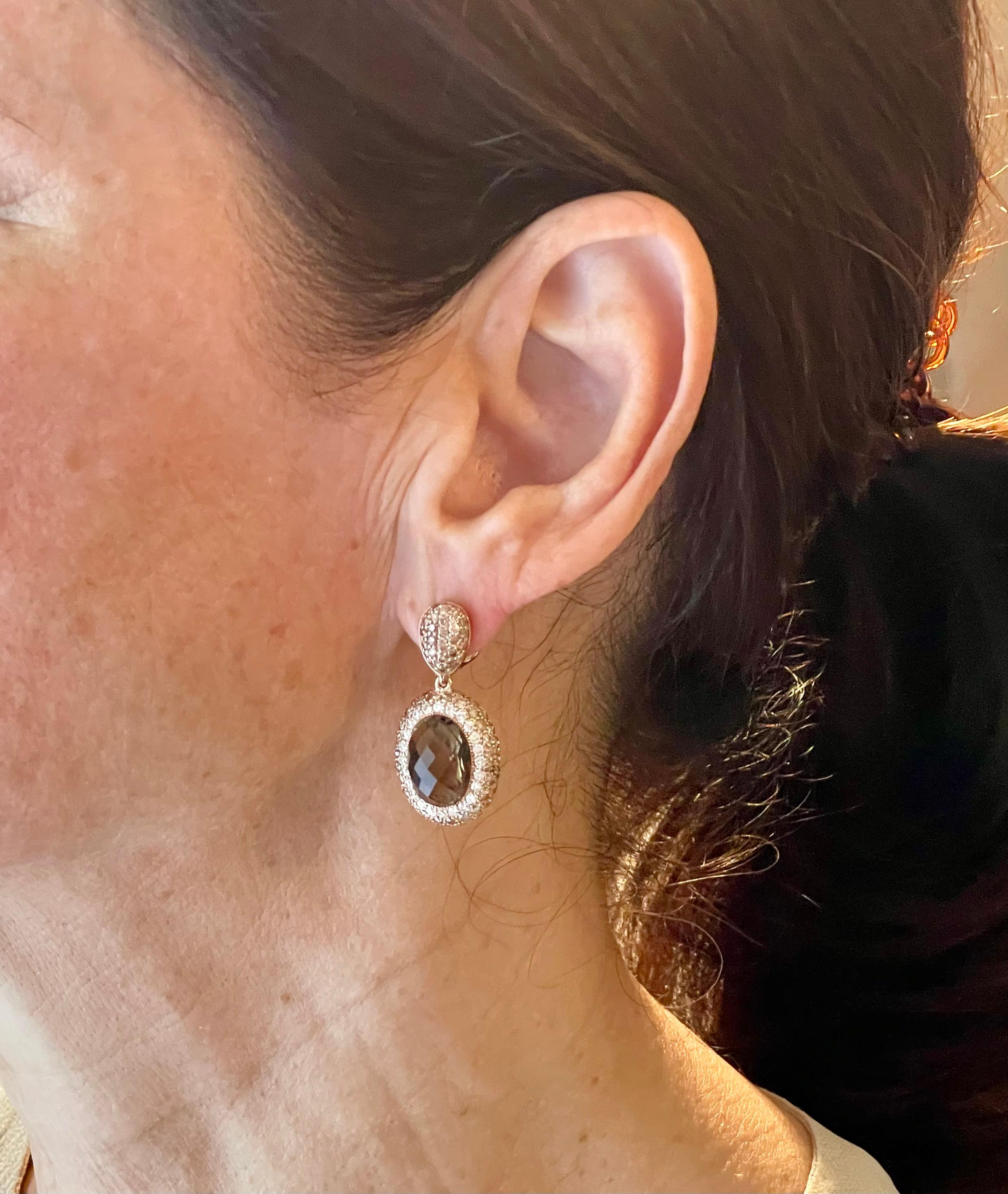 Orecchini a goccia staccabili in oro rosa 18 K. Qartz fumé Champagne Diamanti bianchi in vendita 13