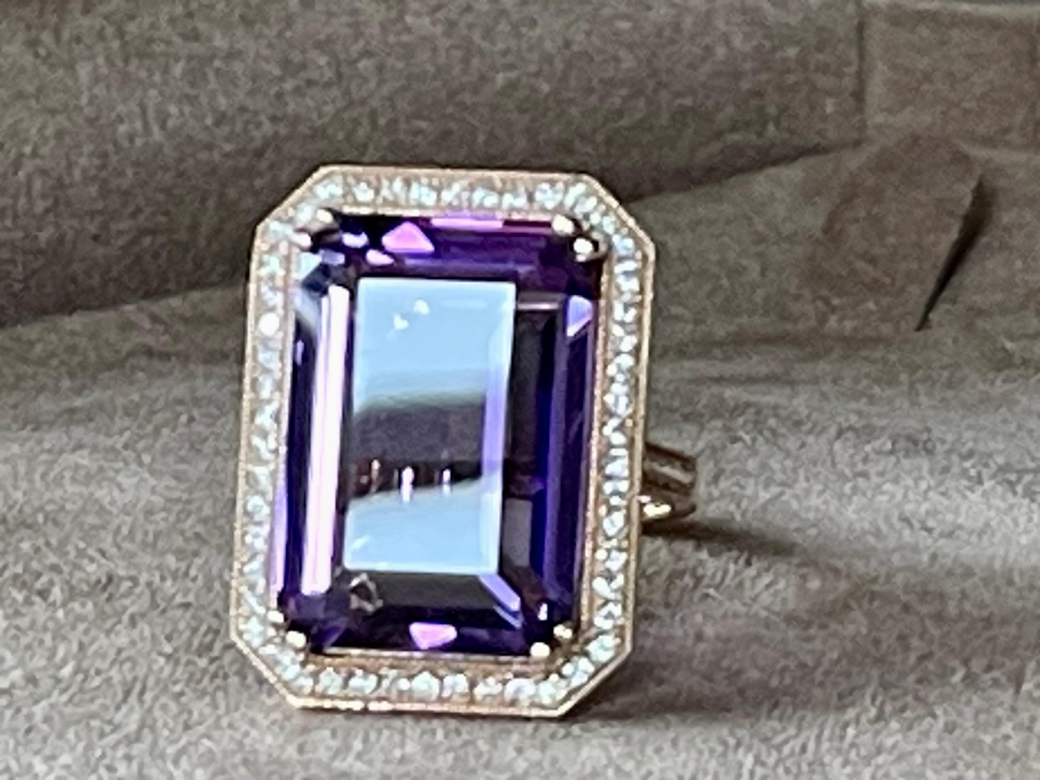 18 K Rose Gold Emerald Cut Rose De France Amethyst Diamond Cocktail Ring In New Condition For Sale In Zurich, Zollstrasse