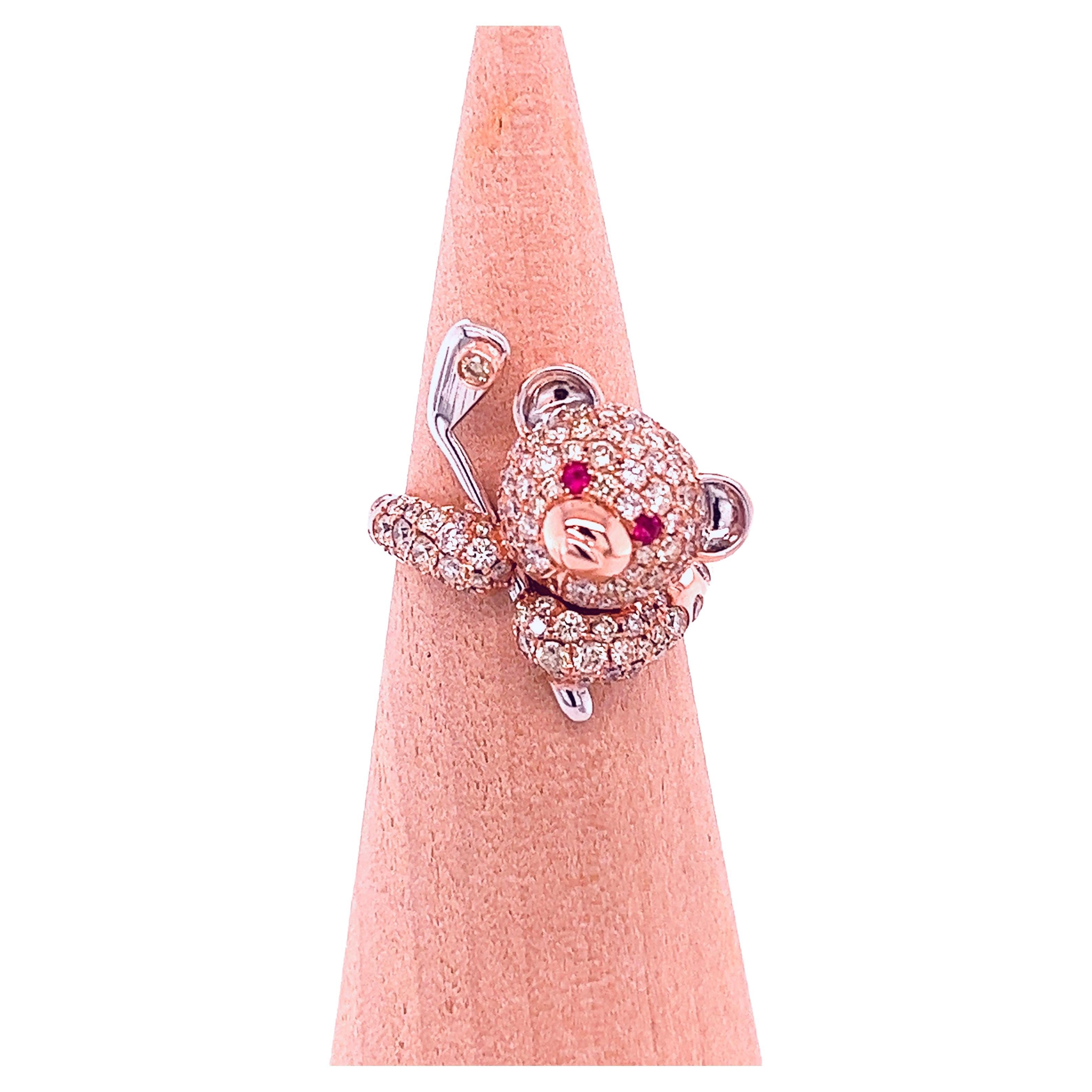 Anillo Oso Diamantes Fantasía Oro Rosa 18 K

98 diamantes fantasía 1,69 TC
2 Rubíes 0,04 CT
Oro rosa de 18 K 7,87 GM

Los artesanos han fabricado este bonito y brillante Anillo con precioso Citrino y diamantes.

