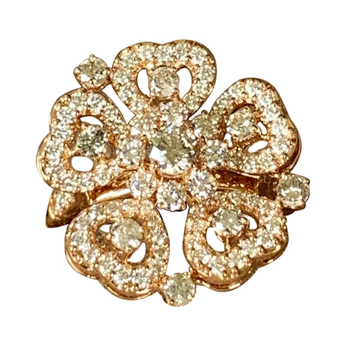 18 K Rose Gold Flower Ring with Diamonds For Sale