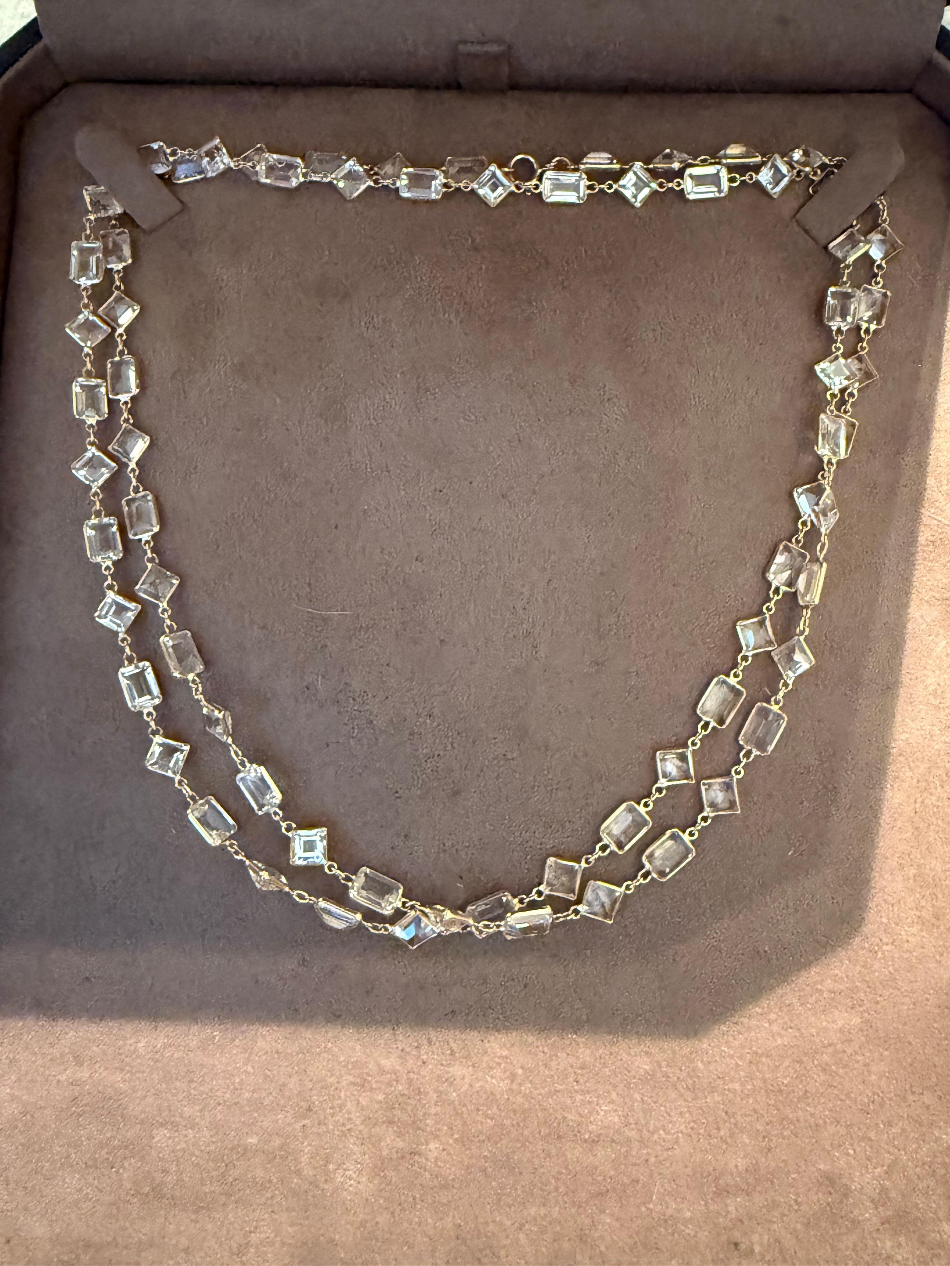 Collana lunga in oro rosa 18 K. Topazio bianco Sautoir in vendita 2