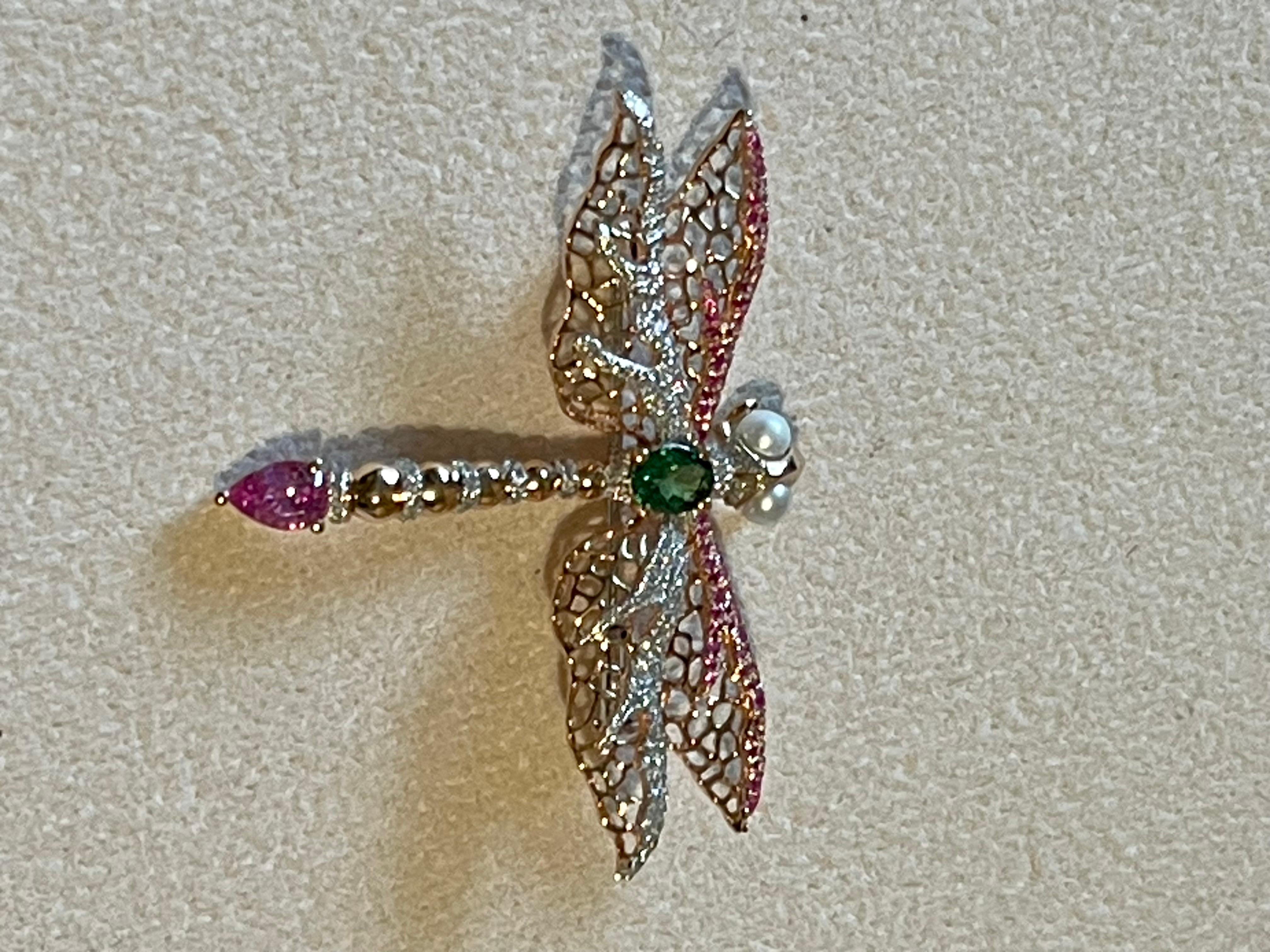 Brilliant Cut 18 K rose Gold openwork  Dragonfly brooch pink Sapphire Tsavorite Diamond Pearl For Sale