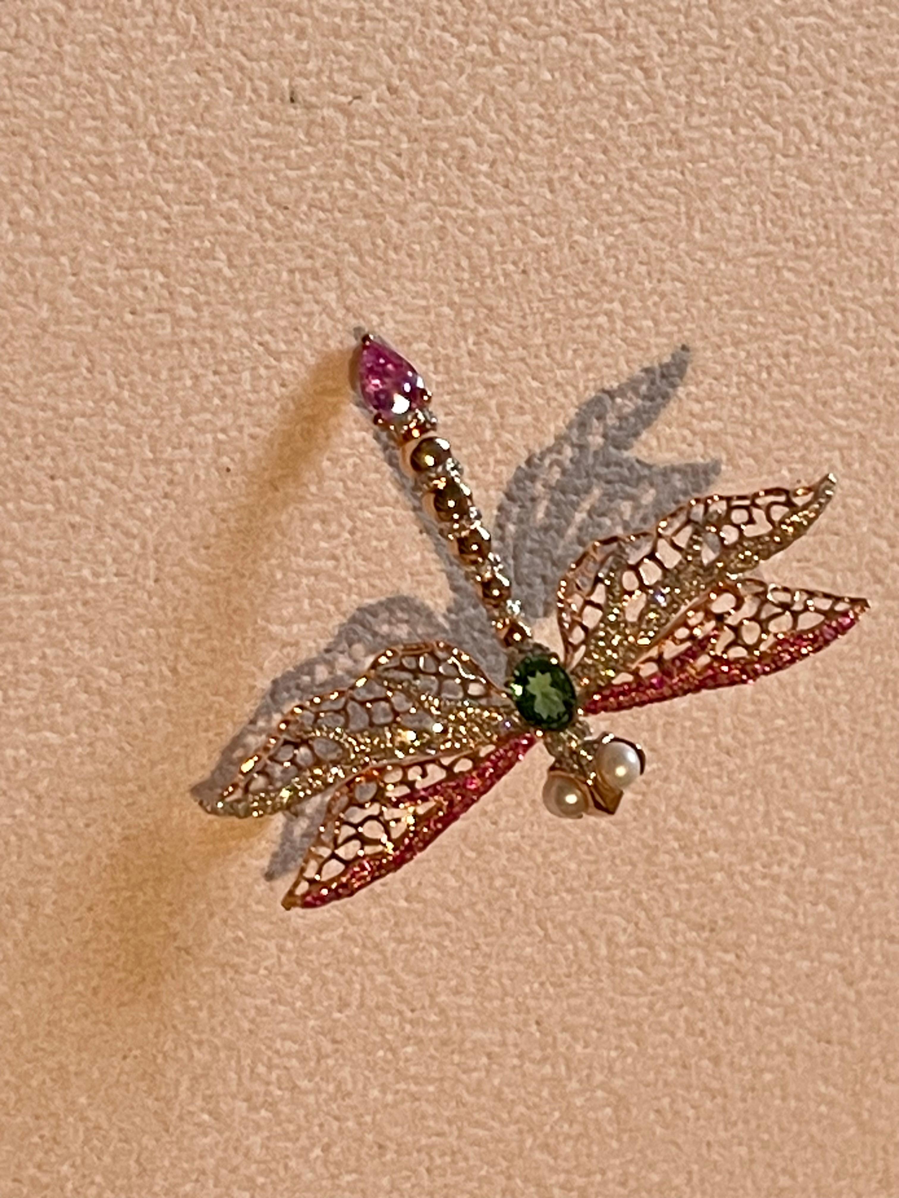 18 K rose Gold openwork  Dragonfly brooch pink Sapphire Tsavorite Diamond Pearl For Sale 2