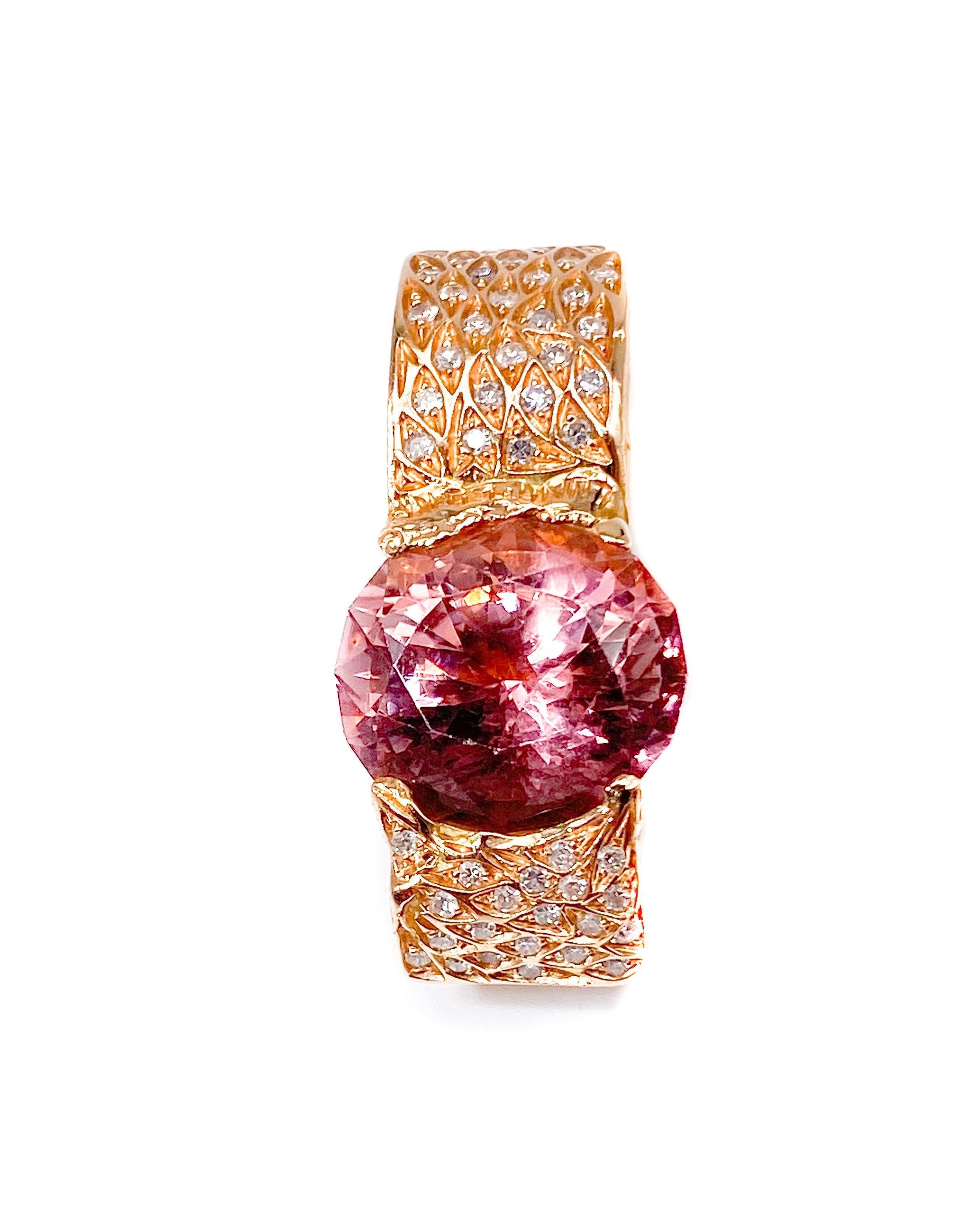 Oval Cut 18 Karat Rose Gold Ring with Red Tourmaline ‘Carat 12’ and Diamonds ‘Carat.1.36’
