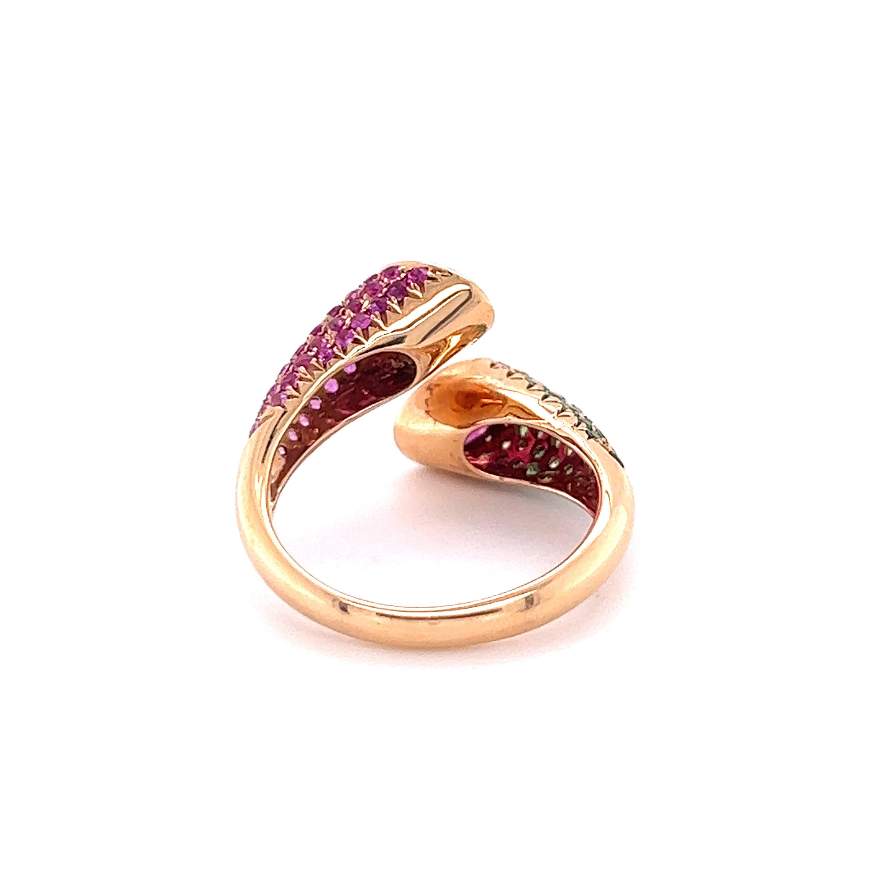 Bague en or rose 18 carats avec tourmaline verte et grenat Neuf - En vente à Hong Kong, HK