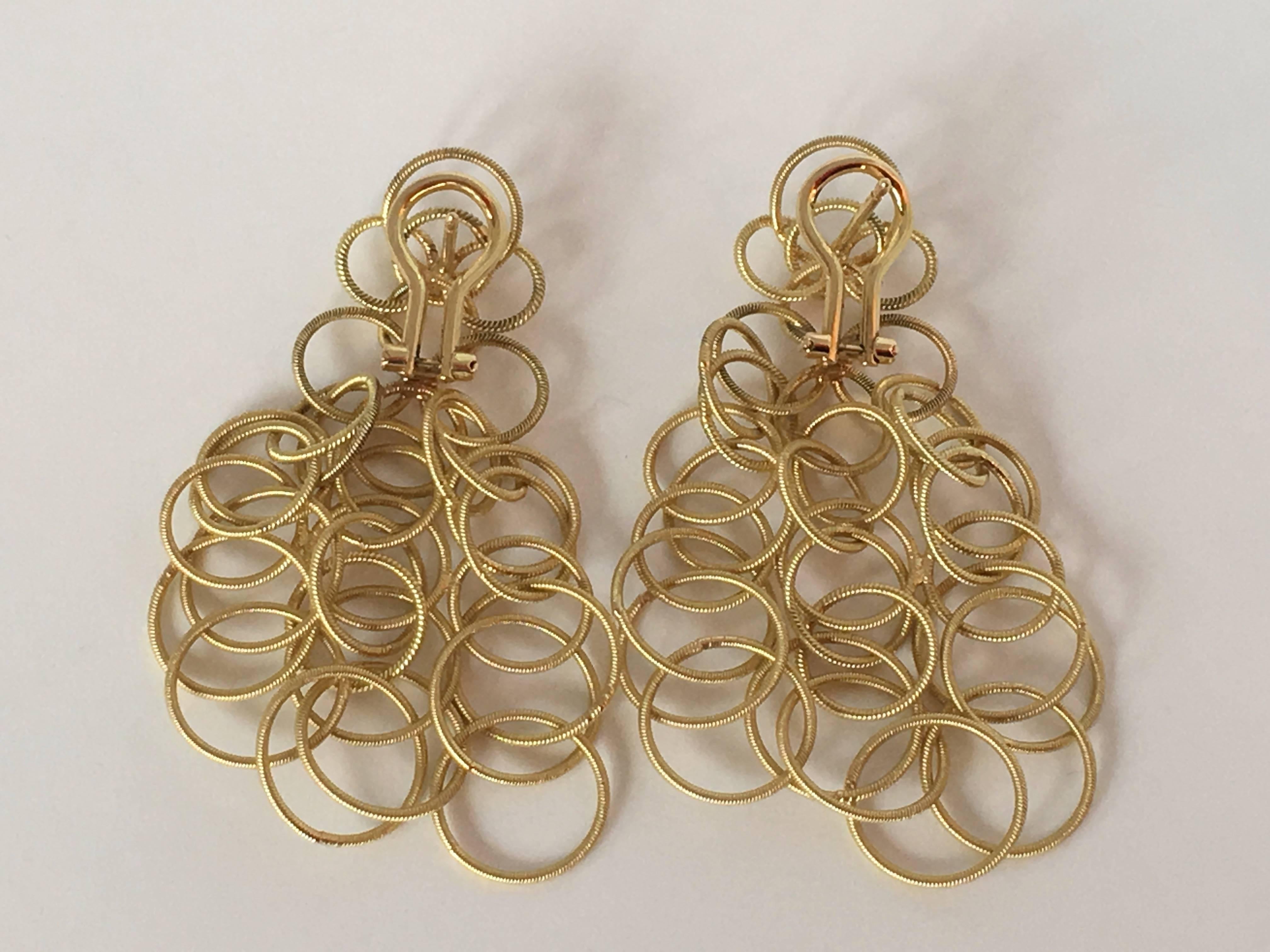 Women's or Men's 18 Karat Solid Gold Circle Earrings For Sale