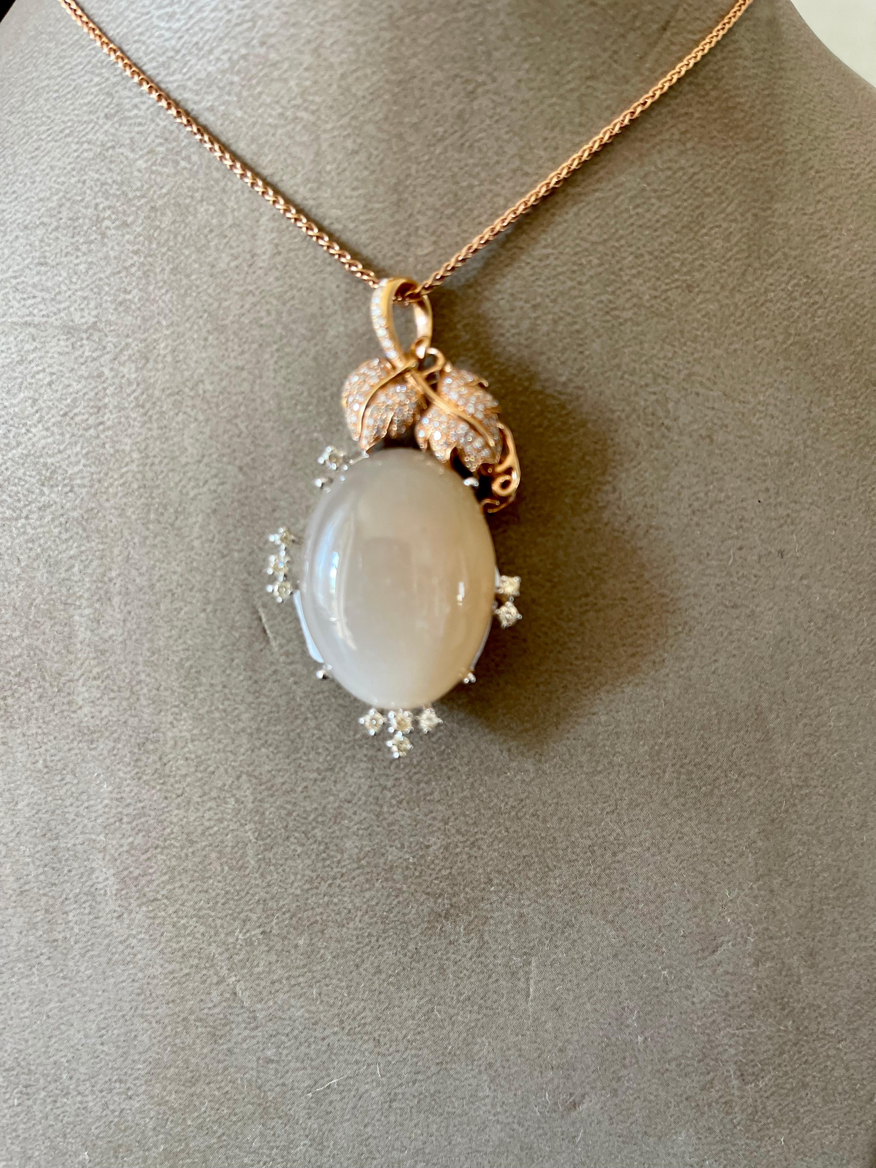 Brilliant Cut 18 K White and Rose Gold Chain with Pendant Moonstone and Diamonds For Sale