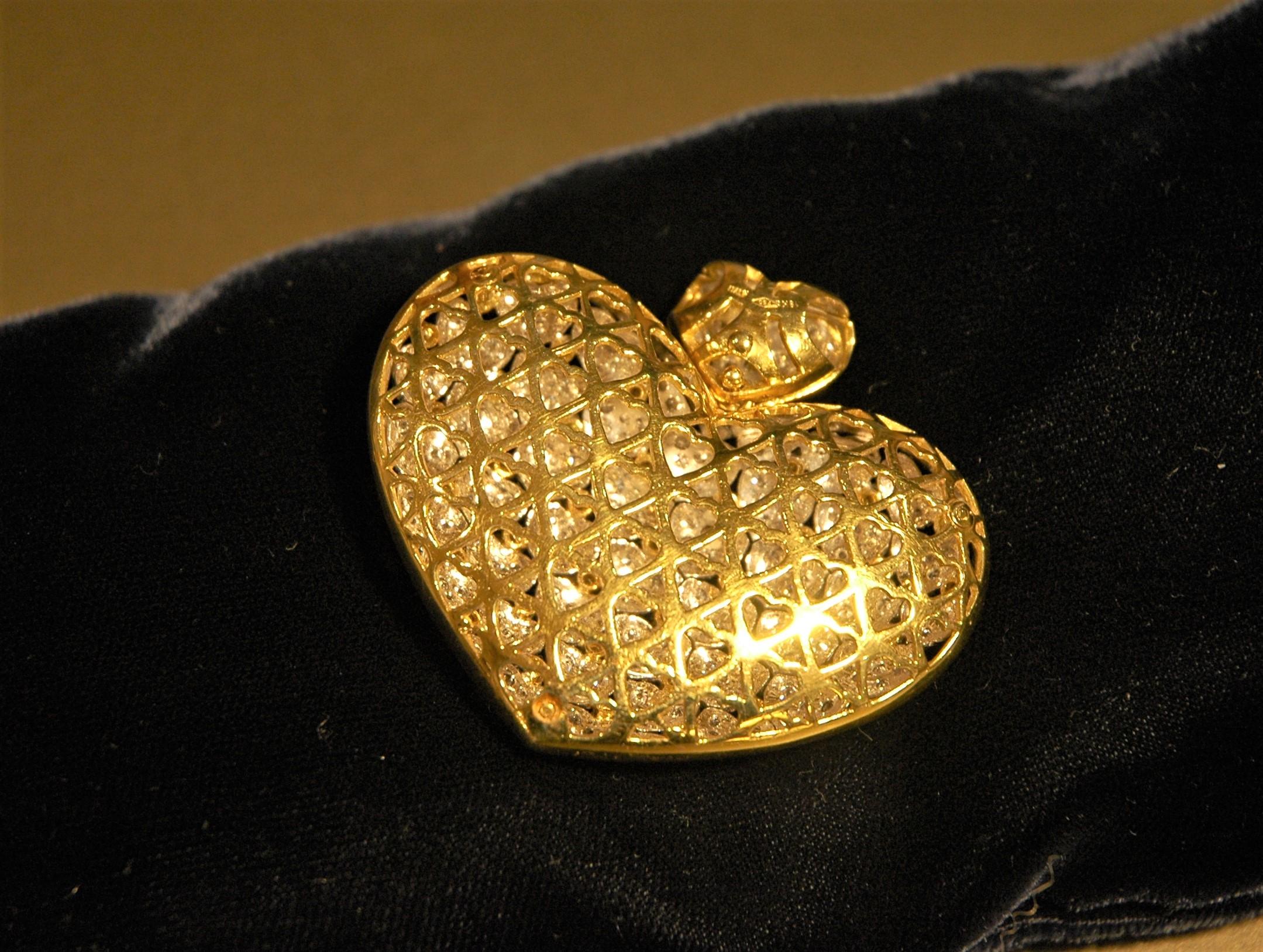 Brilliant Cut 18 K White and Yellow Gold Pendant Heart Shaped with Diamonds Ct.8.85 For Sale