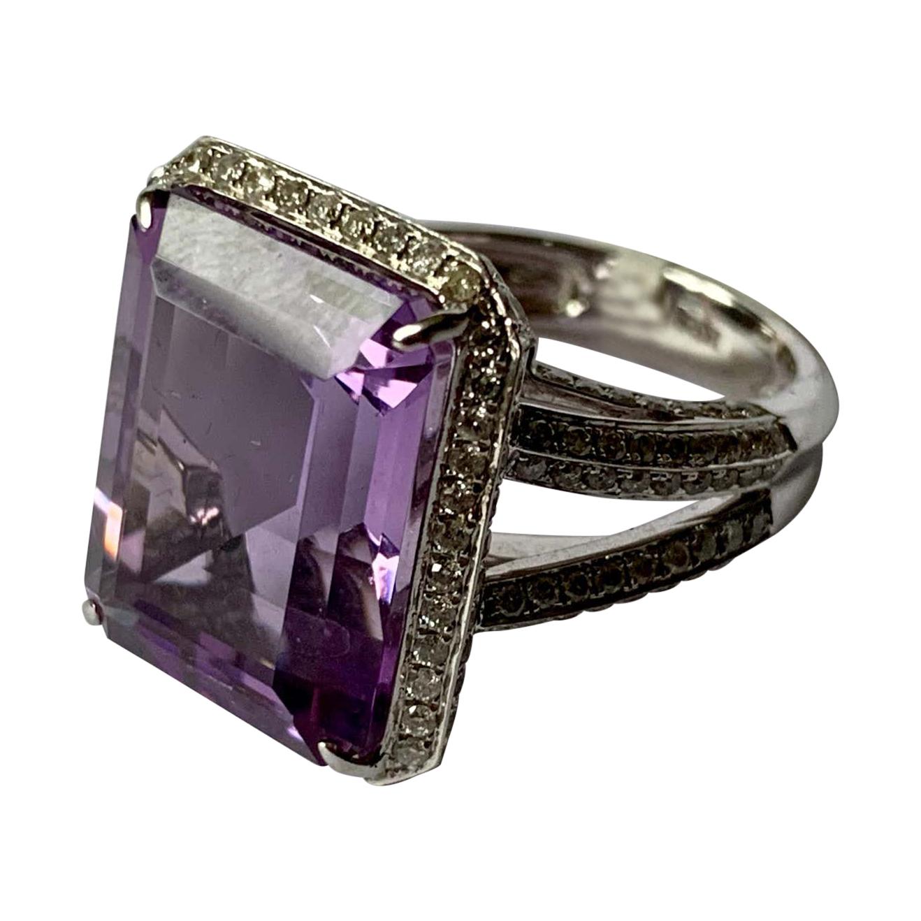 18 K White Gold Amethyst Diamond Cocktail Ring