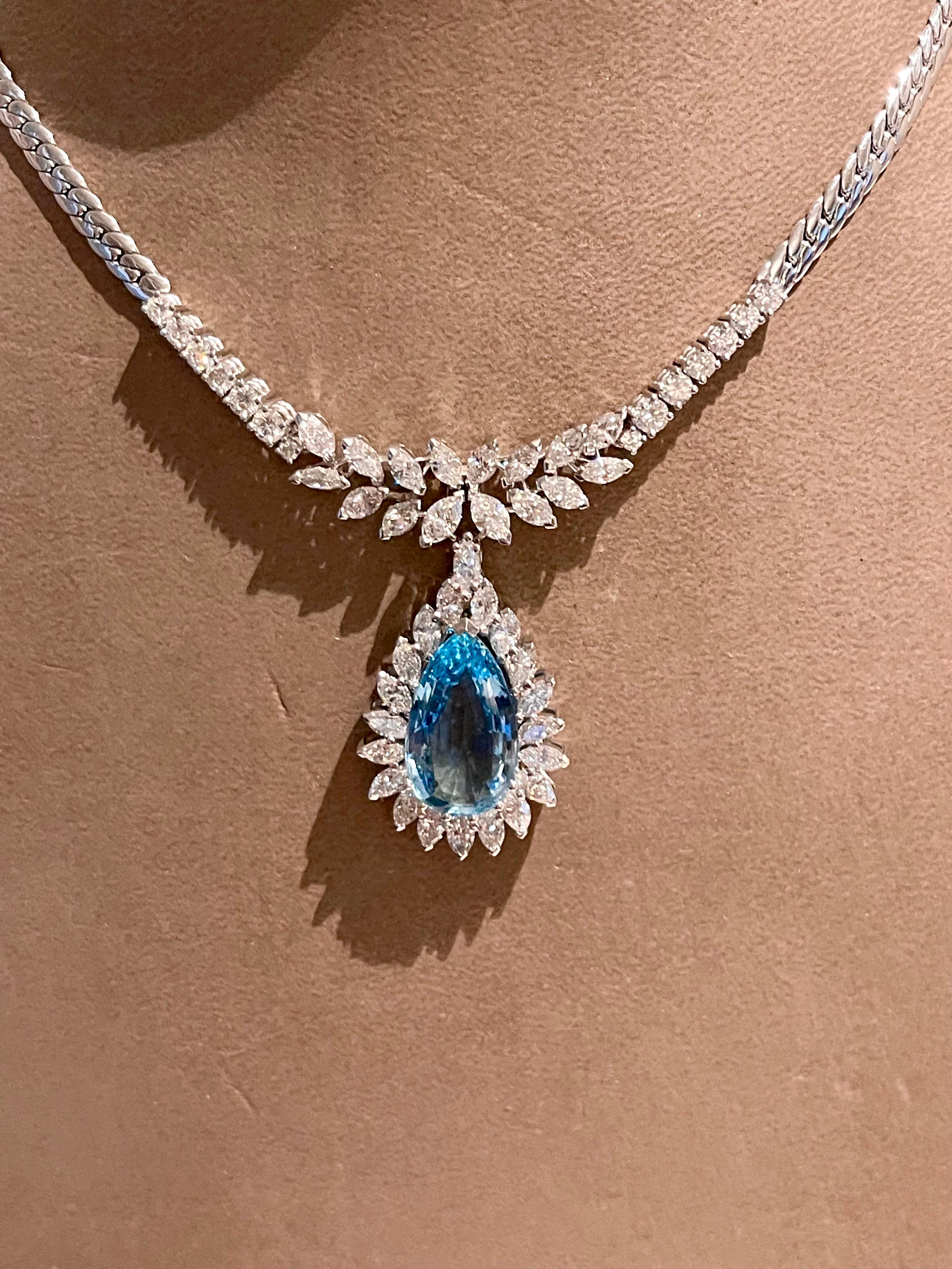 Marquise Cut 18 K white Gold Aquamarine Diamond Necklace Gubelin Lucerne For Sale