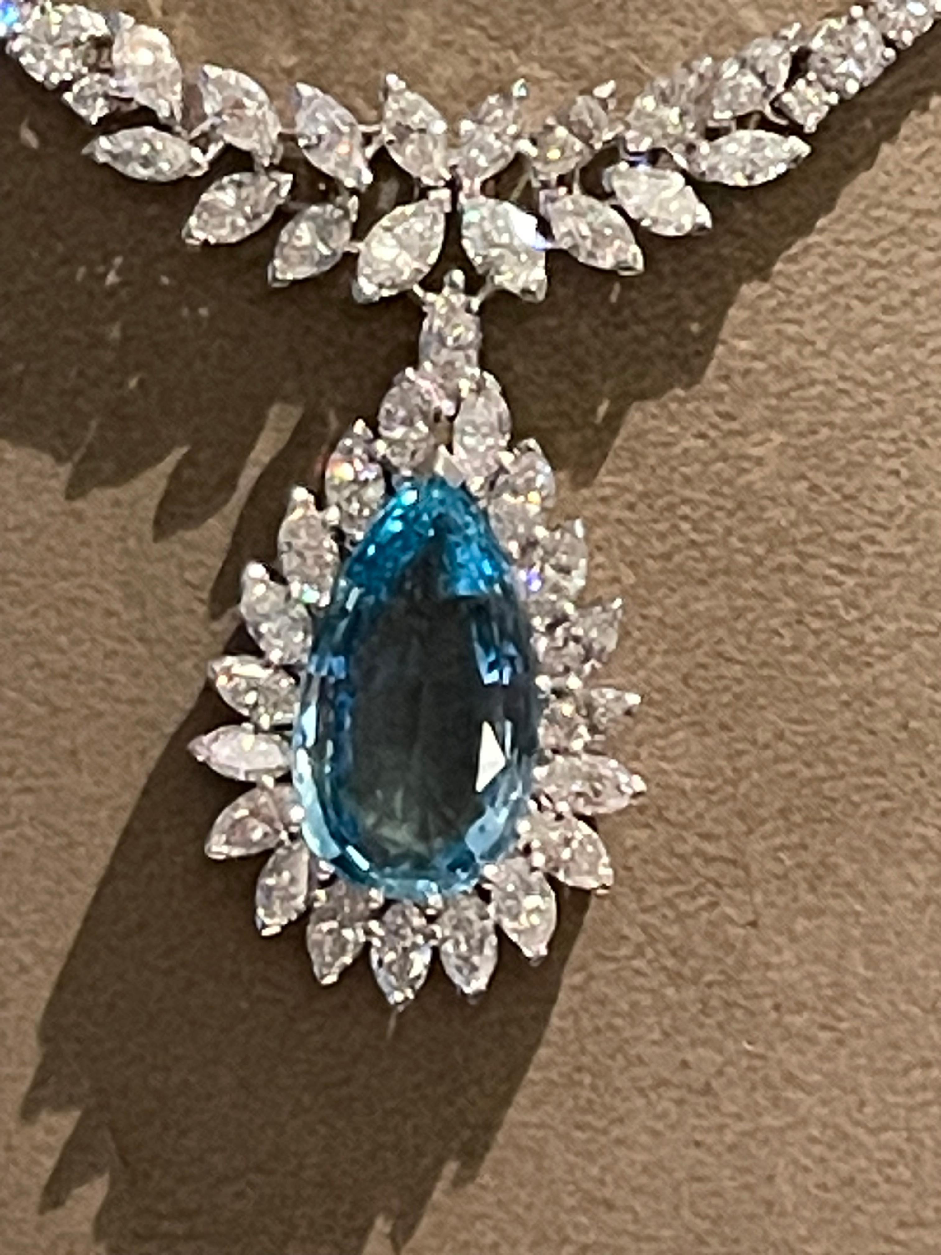 18 K white Gold Aquamarine Diamond Necklace Gubelin Lucerne For Sale 2
