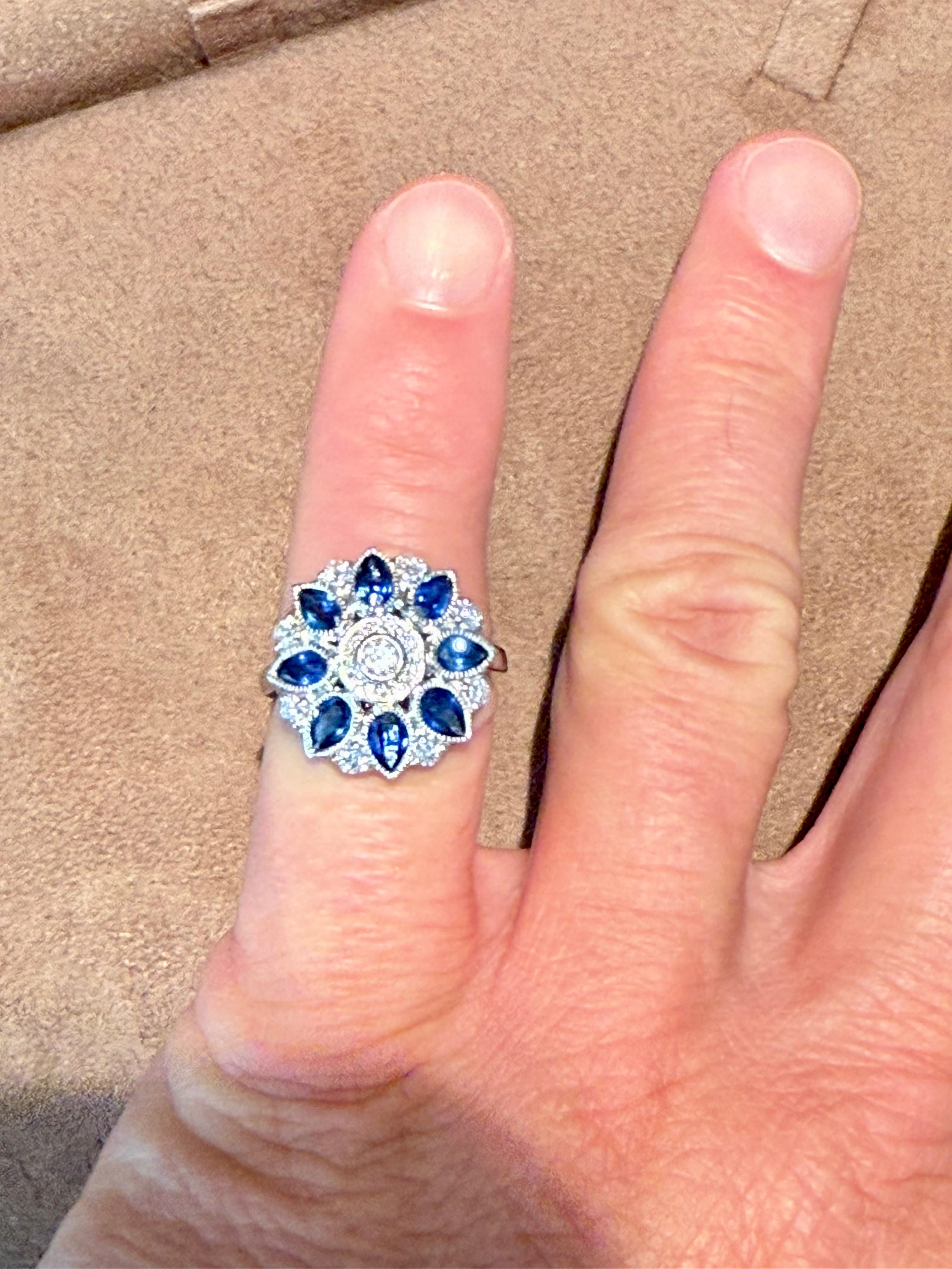 18 K white Gold Art Déco style Diamond Sapphire Ring For Sale 6