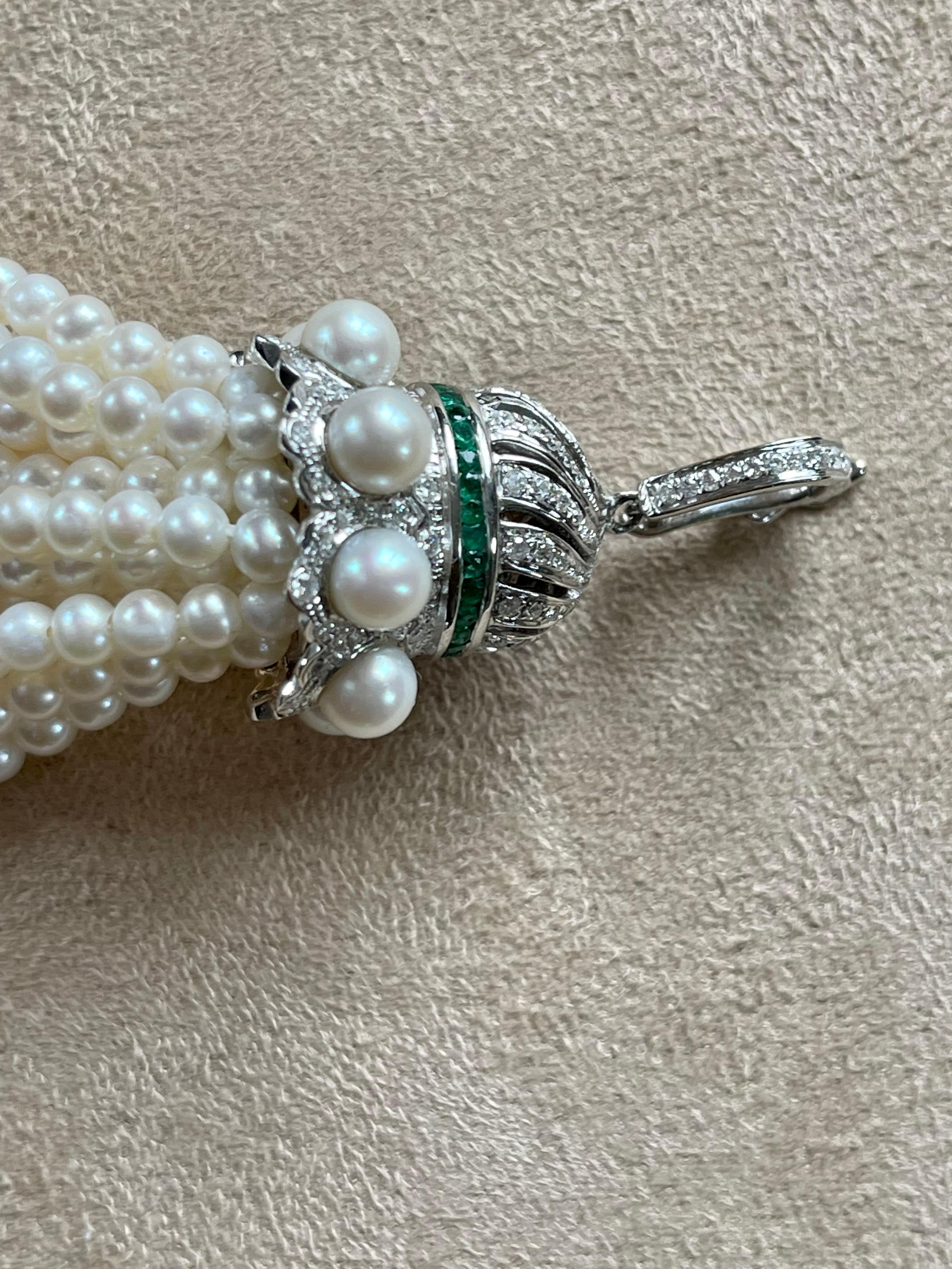 18 K White Gold Art Deco Style Pearl Diamond Emerald Tassel Pendant In New Condition For Sale In Zurich, Zollstrasse