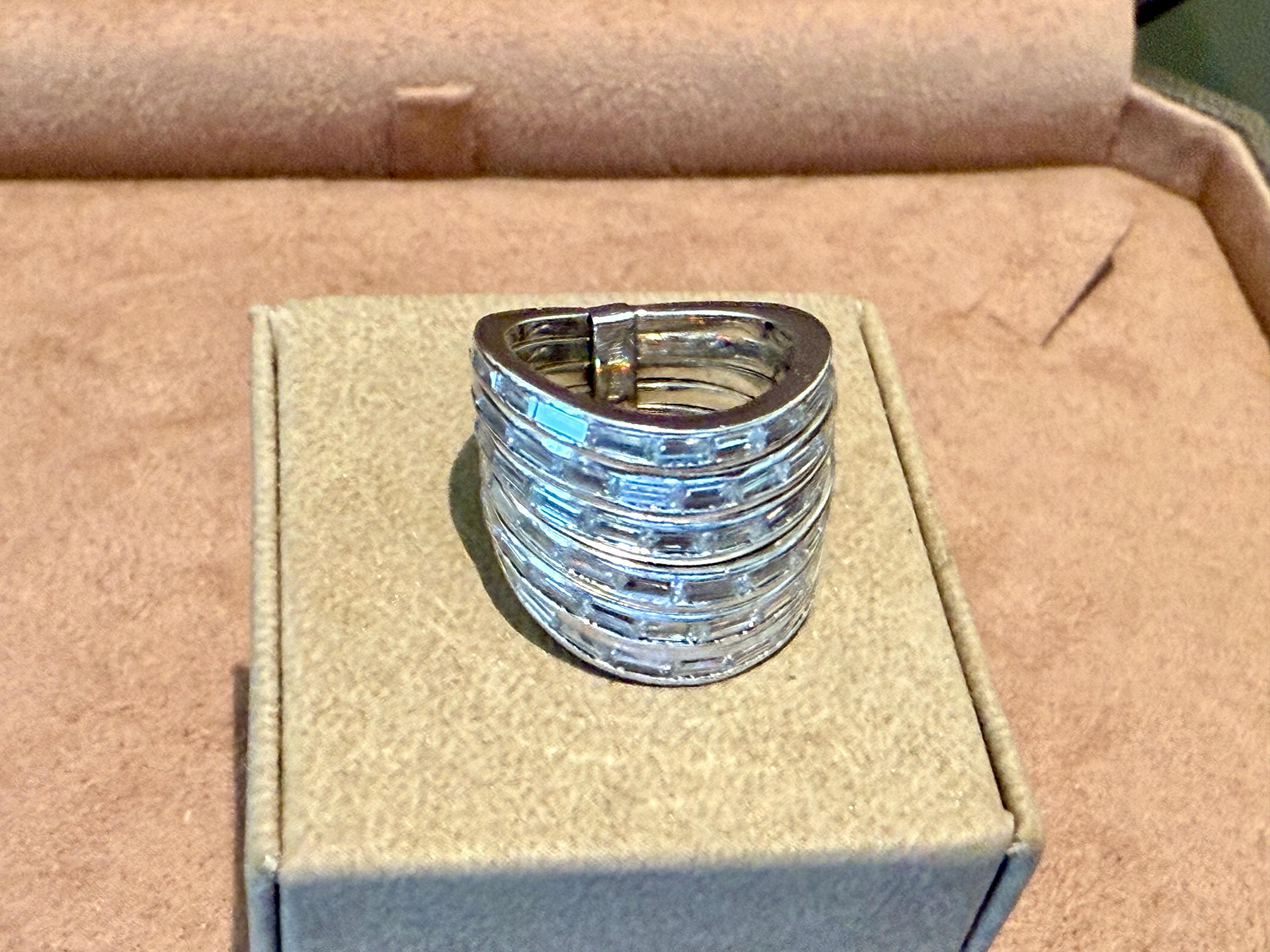 Anillo de oro blanco de 18 K Diamantes Baguette Paul Binder Zúrich Contemporáneo en venta