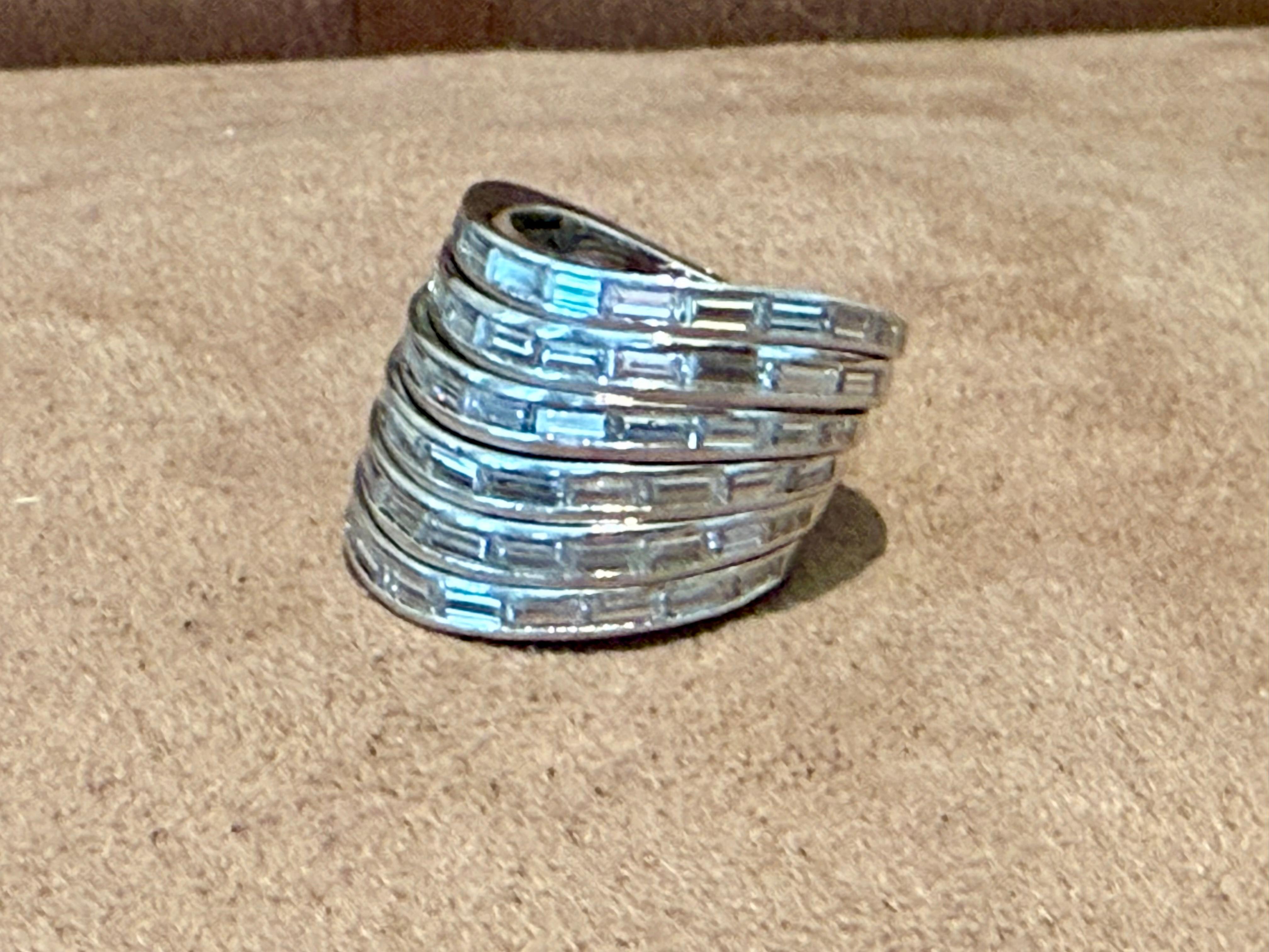 De las mujeres Anillo de oro blanco de 18 K Diamantes Baguette Paul Binder Zúrich en venta