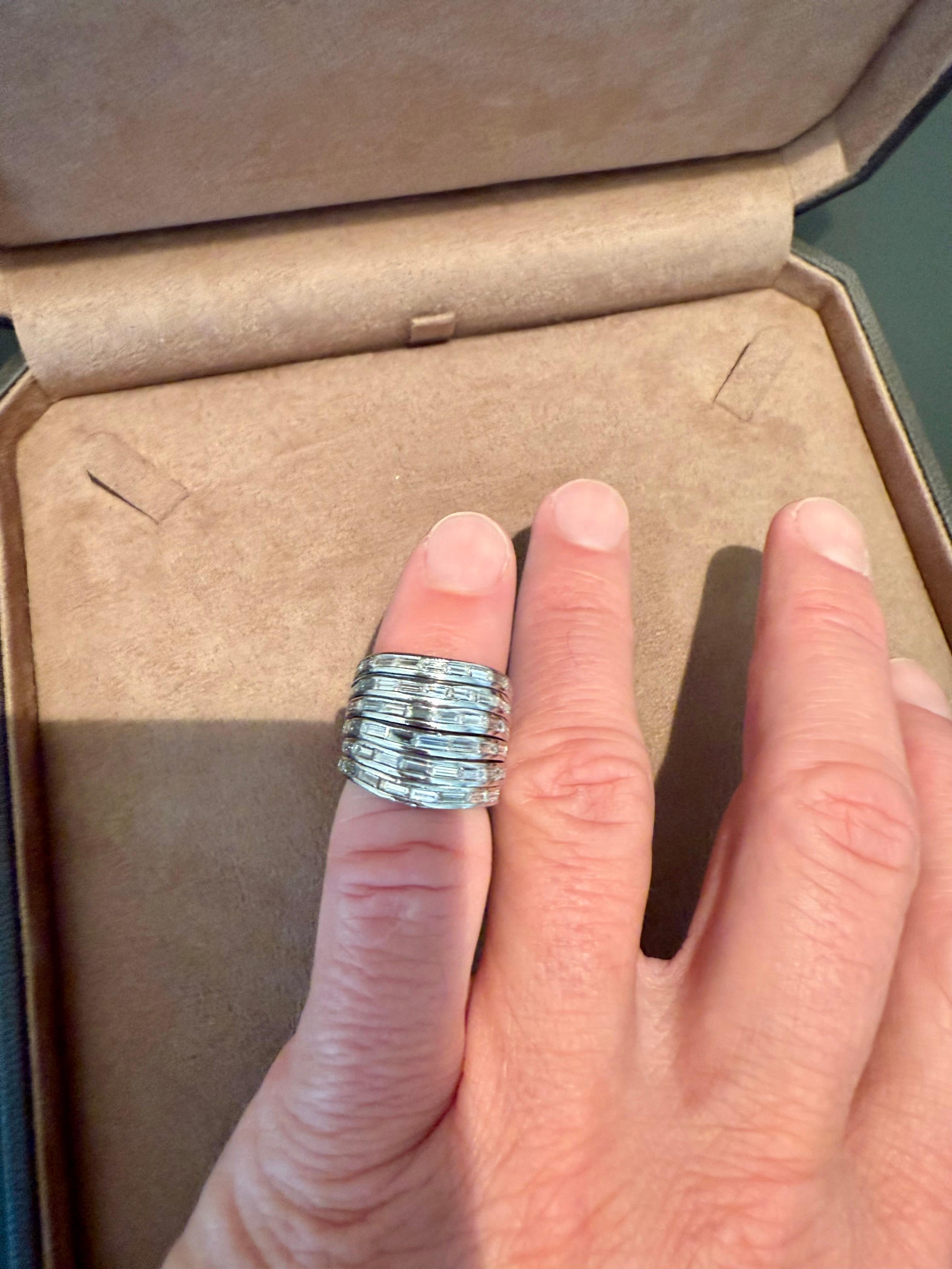 Anillo de oro blanco de 18 K Diamantes Baguette Paul Binder Zúrich en venta 2