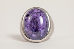 18 K White Gold Brushed Ring with a Gorgeous Tanzanite Cabochon 36.97 Ct