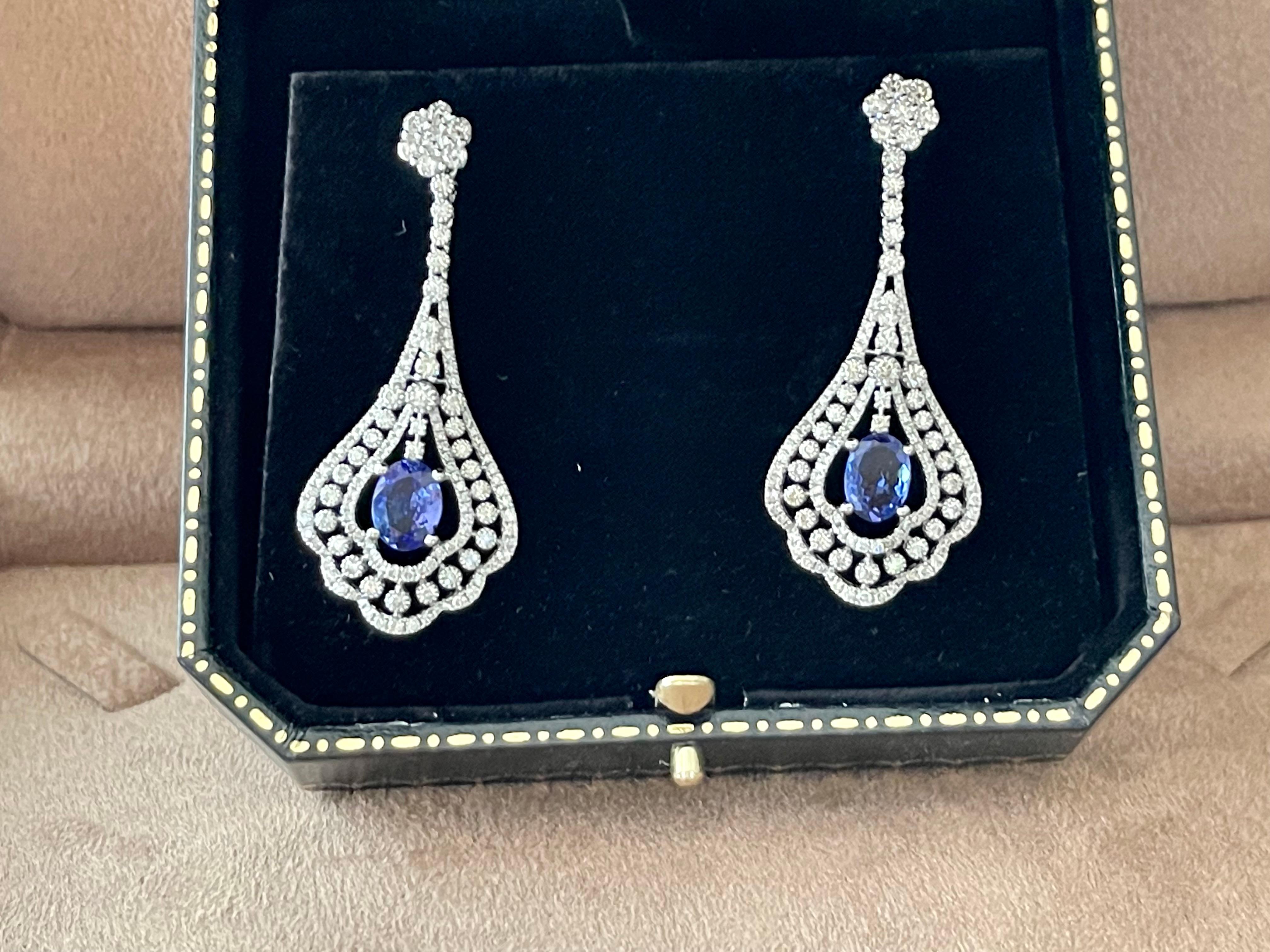18k White Gold Chandelier Earrings Tanzanite Diamonds For Sale 5