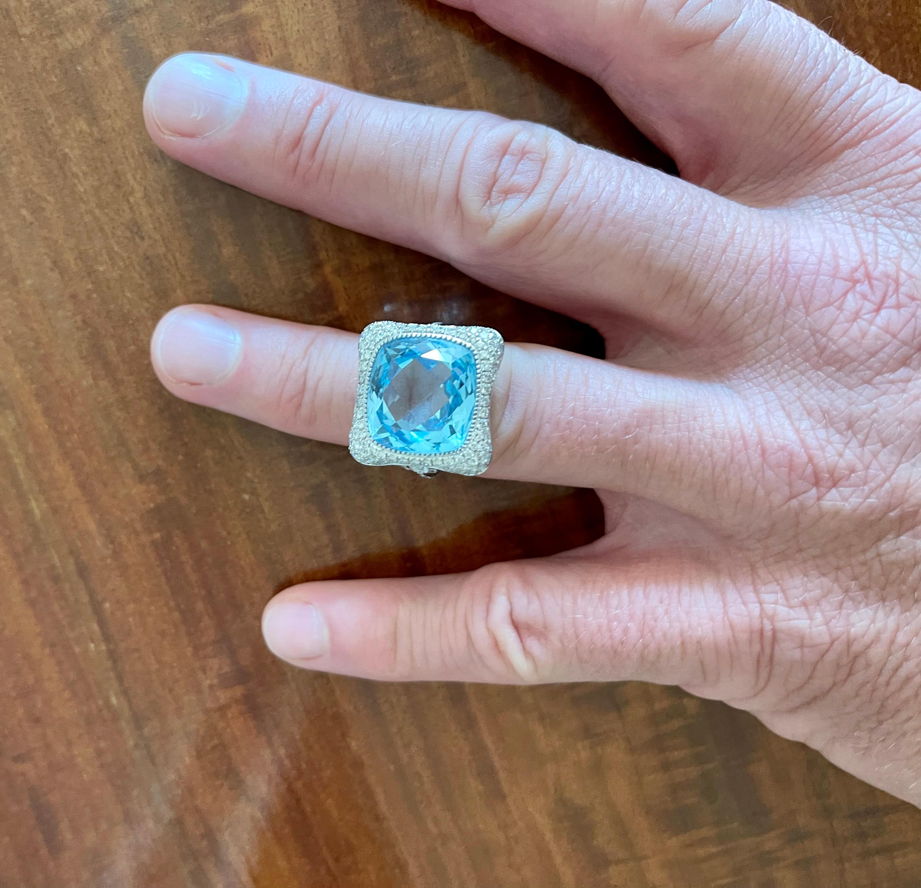 Brilliant Cut 18 K white Gold Cocktail Rign Diamond Blue Topaz For Sale