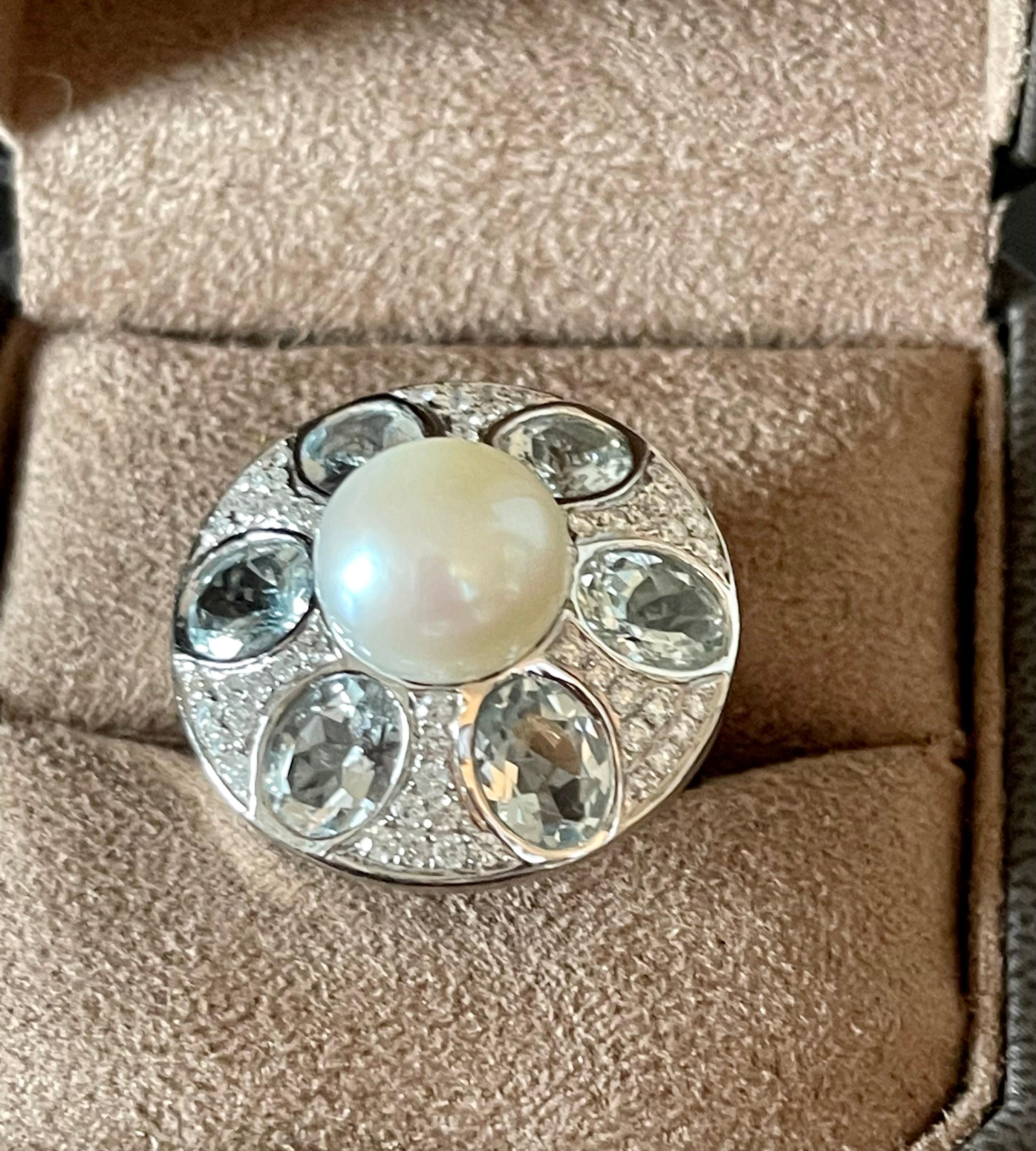 Contemporary 18 K white Gold Cocktail Ring Pearl Aquamarine Diamonds For Sale