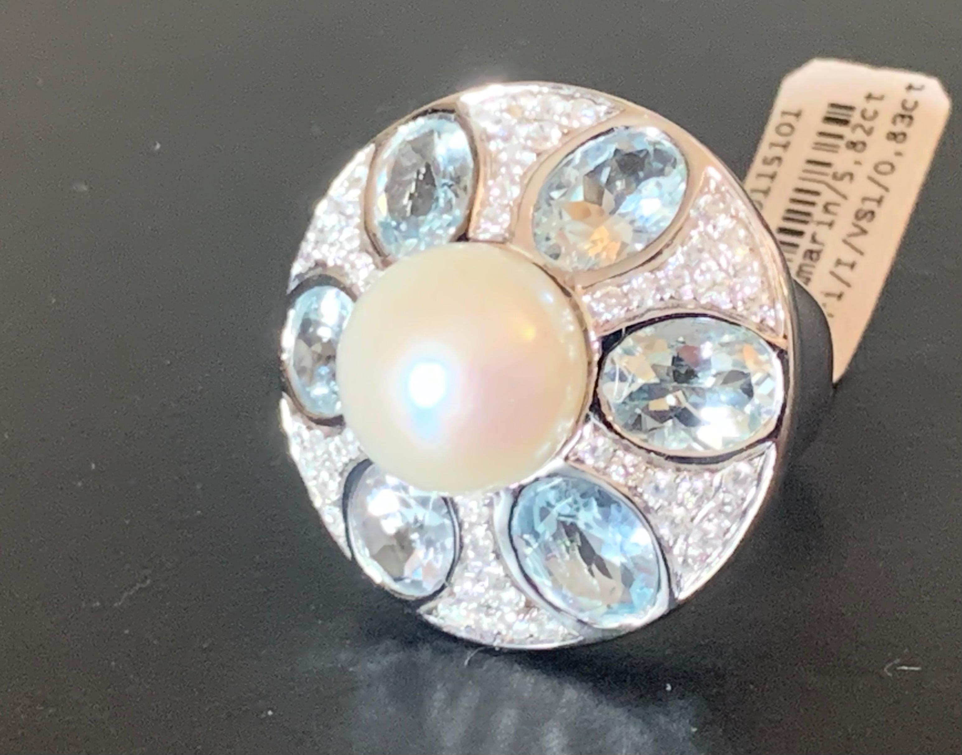 18 K white Gold Cocktail Ring Pearl Aquamarine Diamonds For Sale 1