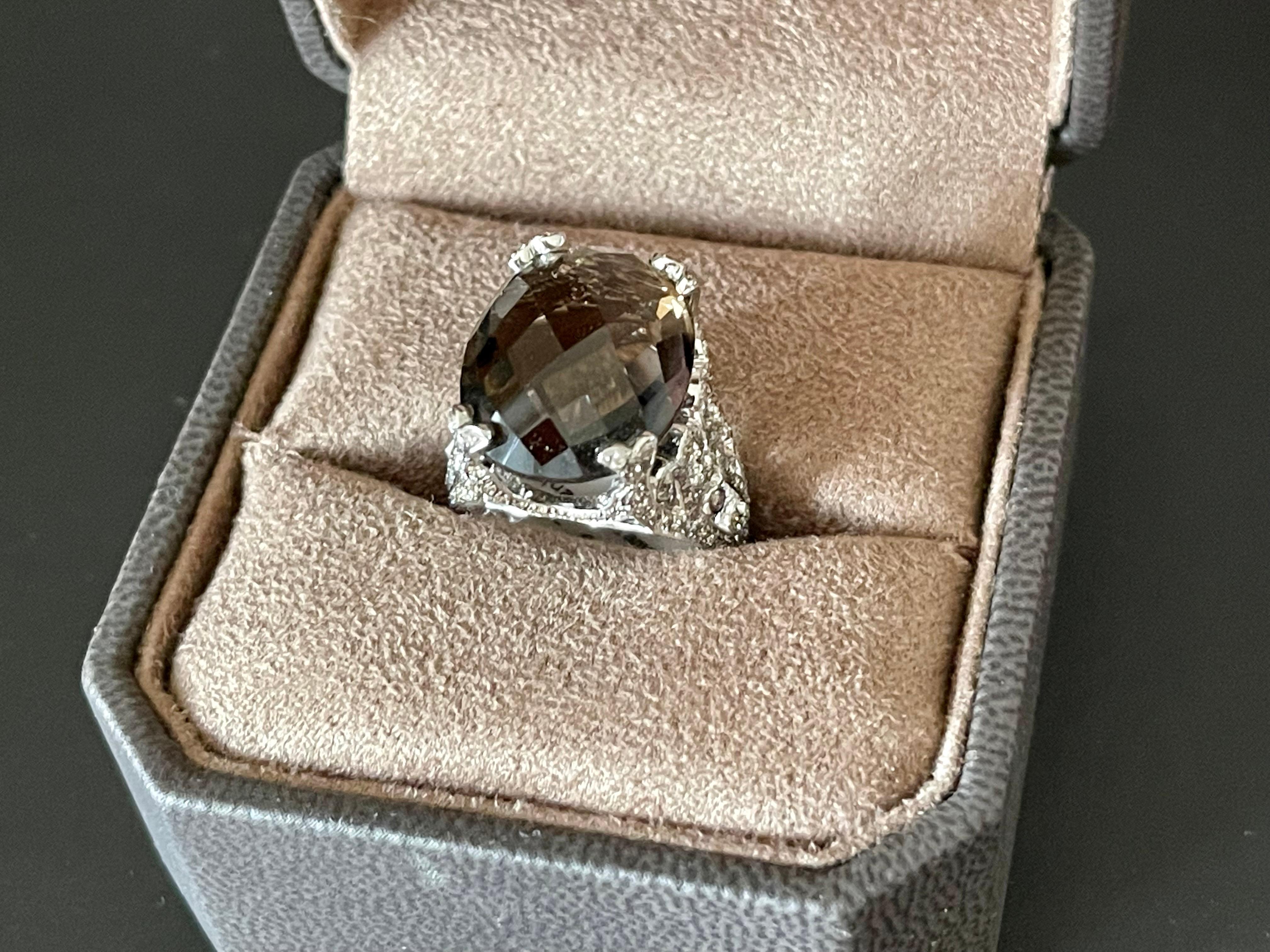18 K White Gold Cocktail Ring Smoky Quartz Diamonds For Sale 5