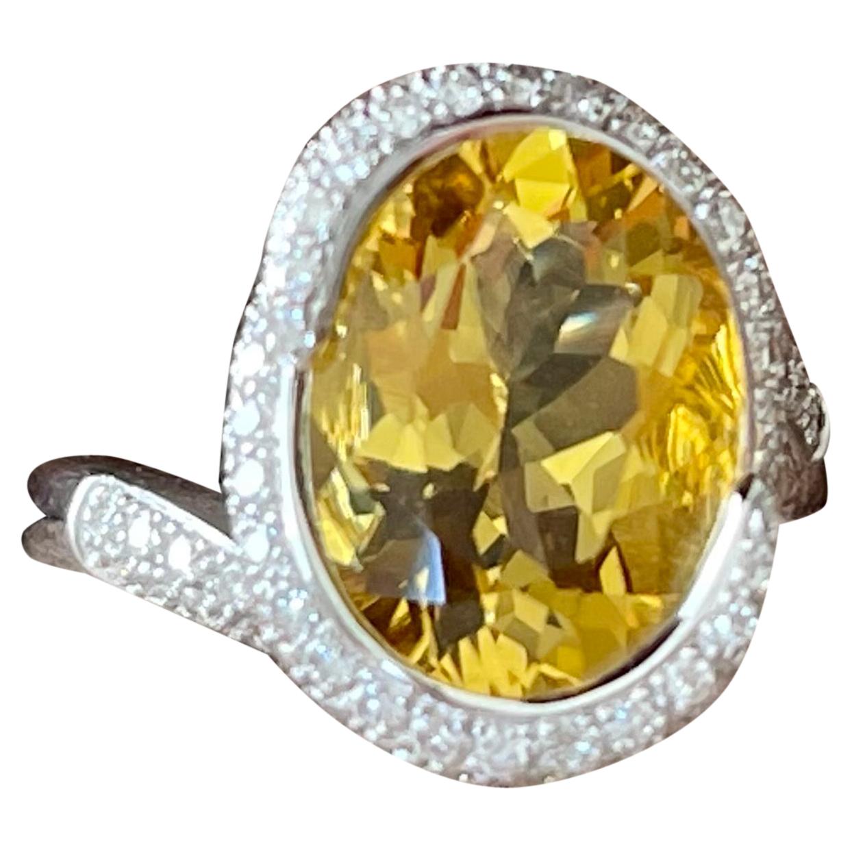 18 Karat Weißgold Coktail-Ring Diamanten Gelb Beryll Gubelin Lucerne