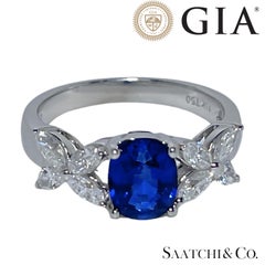 18 K White Gold Diamond - GIA Certified Blue Sapphire Ring