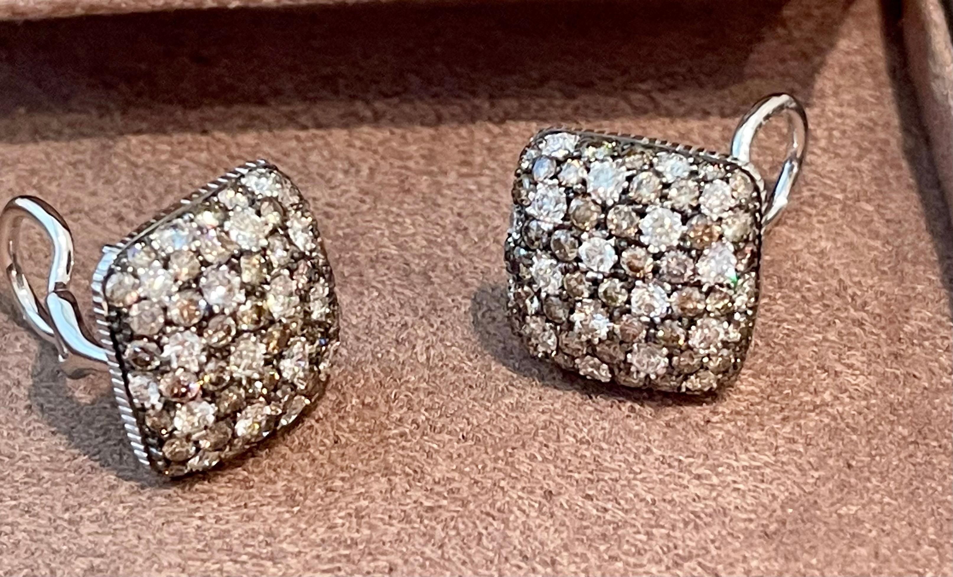 Contemporary 18 K White Gold Earclips Champage and White Diamonds For Sale