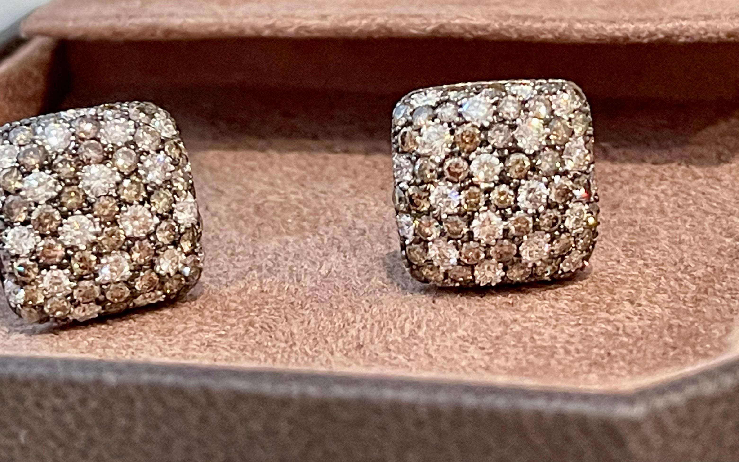 18 K White Gold Earclips Champage and White Diamonds In New Condition For Sale In Zurich, Zollstrasse