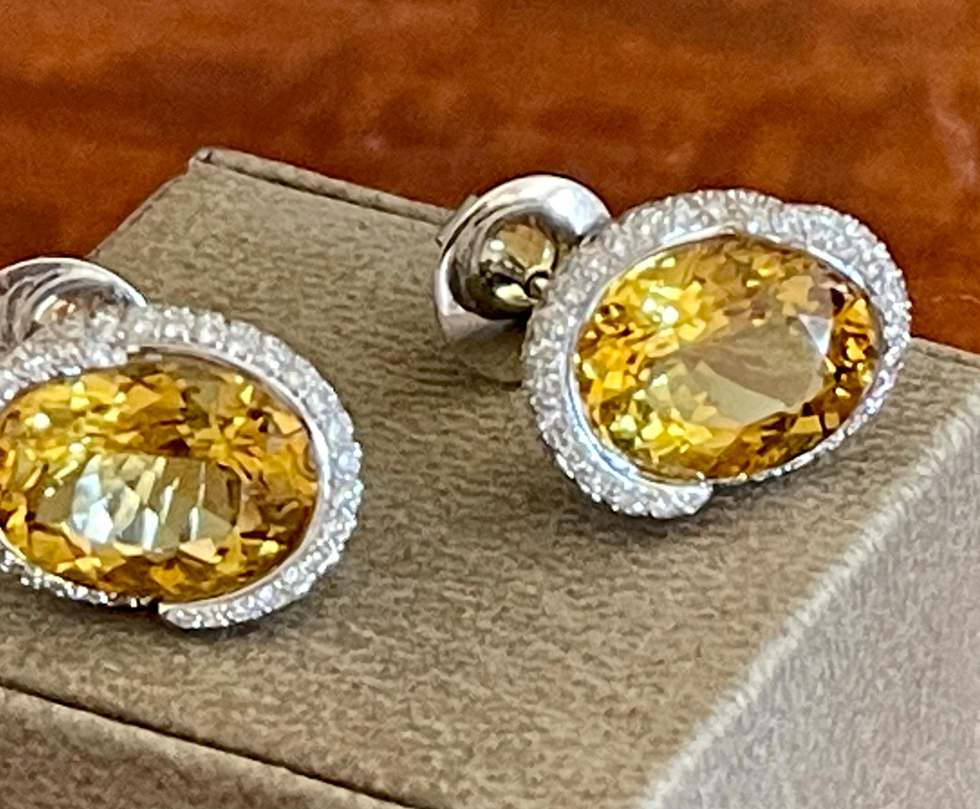Contemporary 18 K White Gold Earstuds Diamonds Yellow Beryl Gubelin Lucerne For Sale
