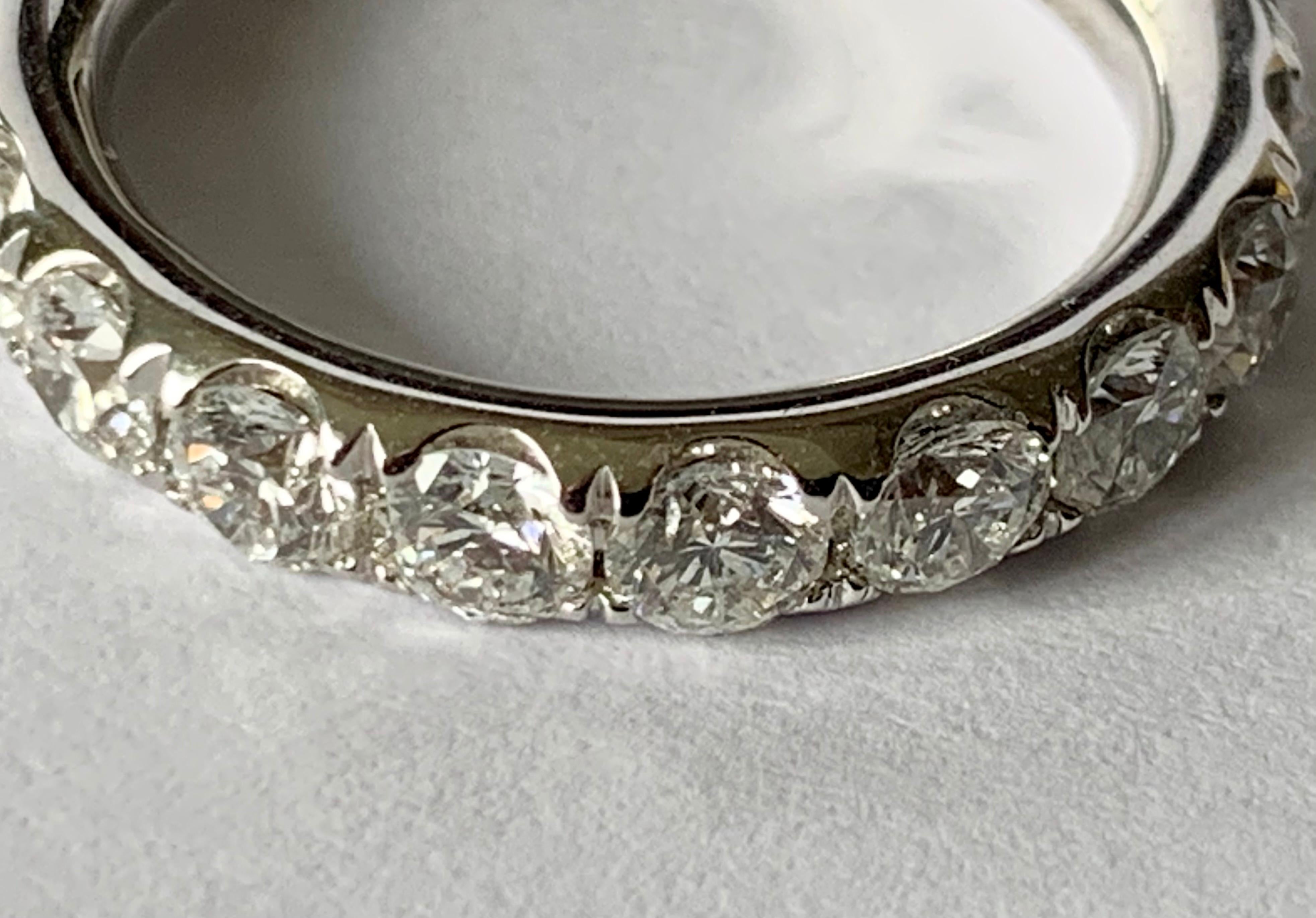 18 Karat White Gold Eternity Diamond Ring 3.20 Carat For Sale 1
