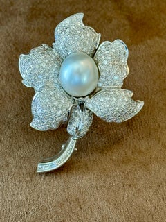 18 K white Gold Flower South Sea Pearl Diamond Brooch