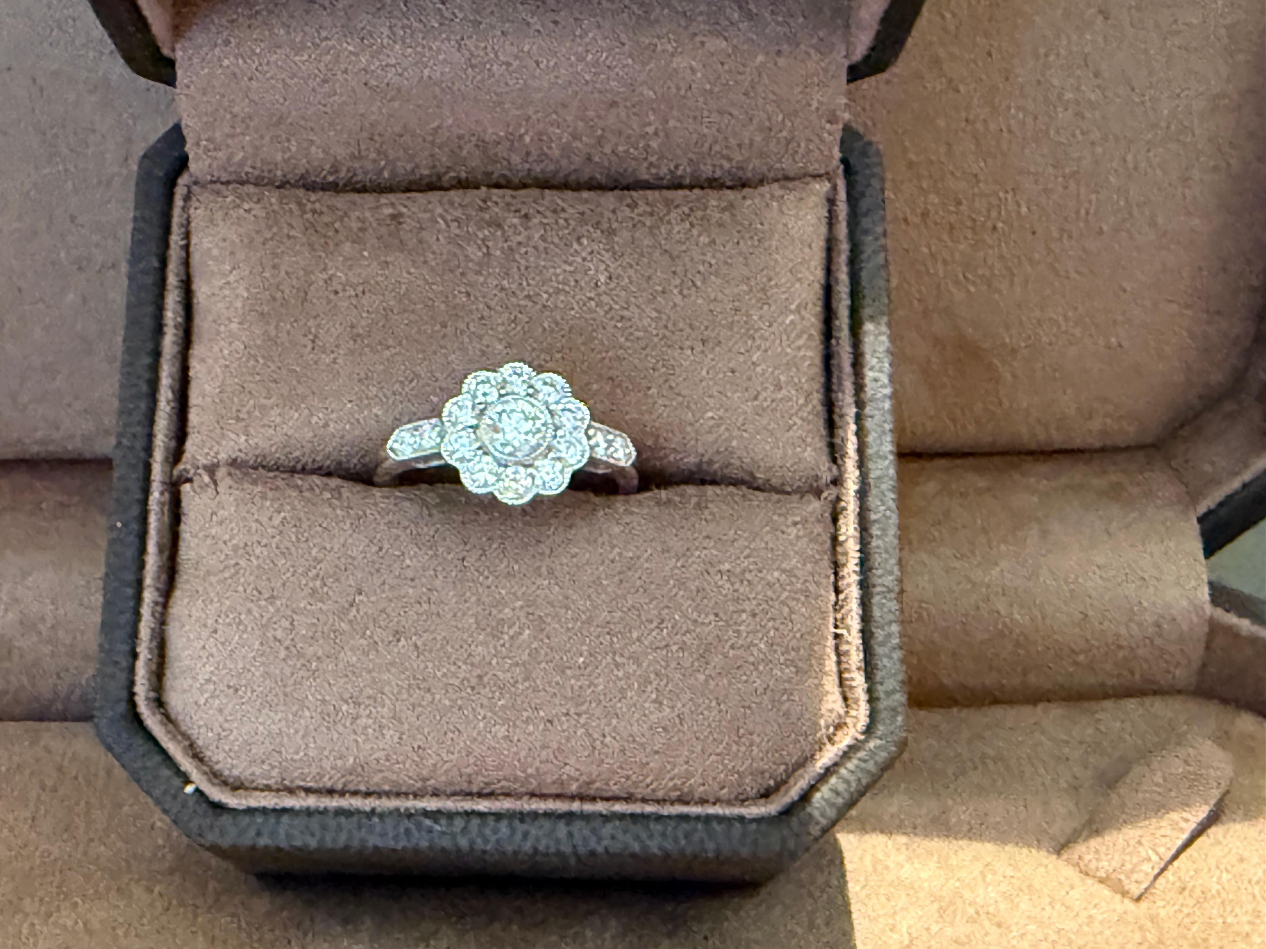 Halo en or blanc 18 K K  Bague de fiançailles en diamant 5