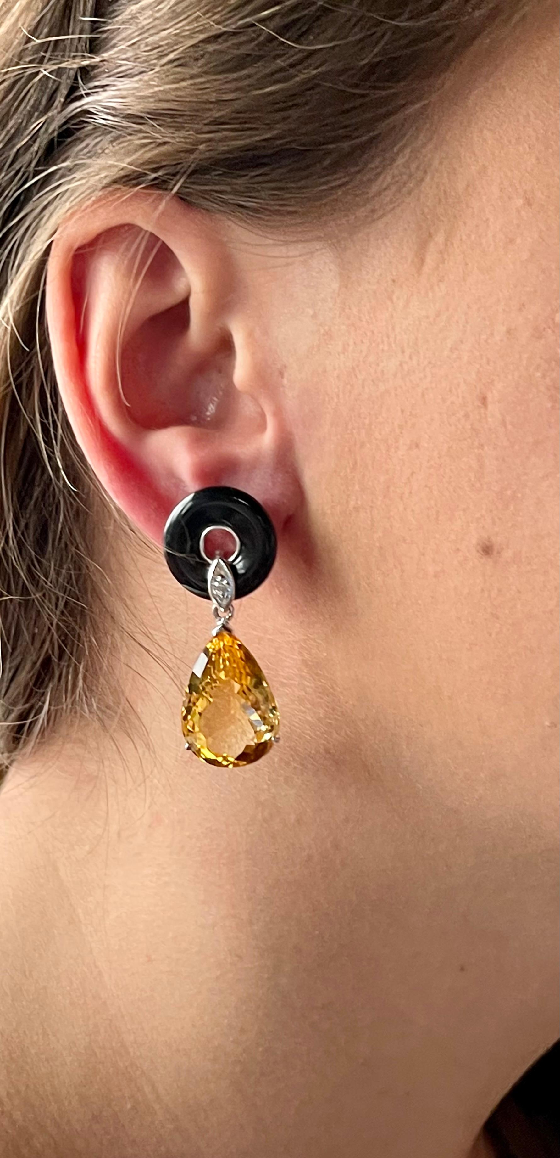 Taille poire Pendants d'oreilles en or blanc 18 carats avec onyx, citrine et diamants en vente