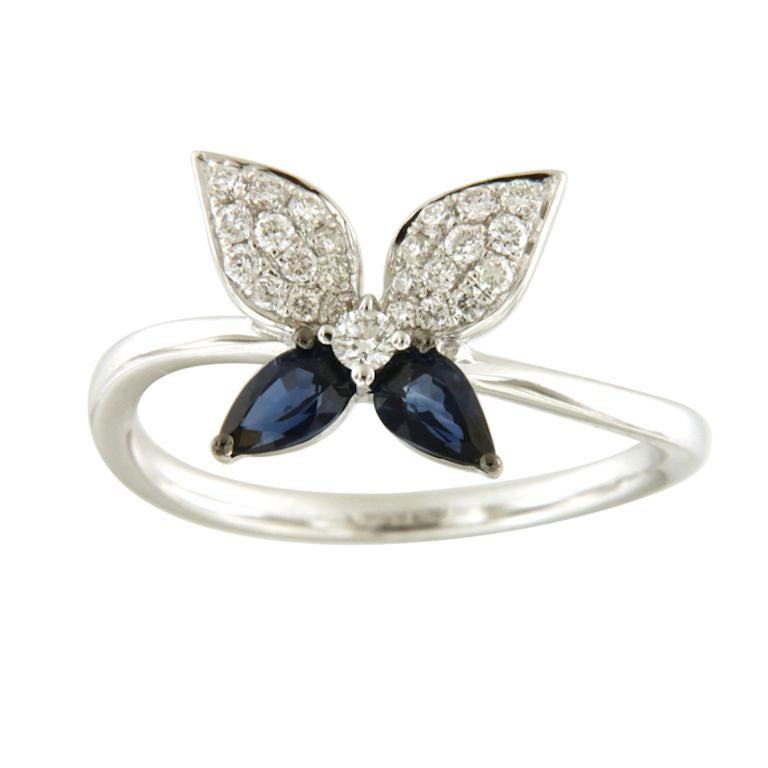 Modern 18 Karat Gold Pear Cut Blue Sapphire 0.23 Carat Diamond Butterfly Design Ring